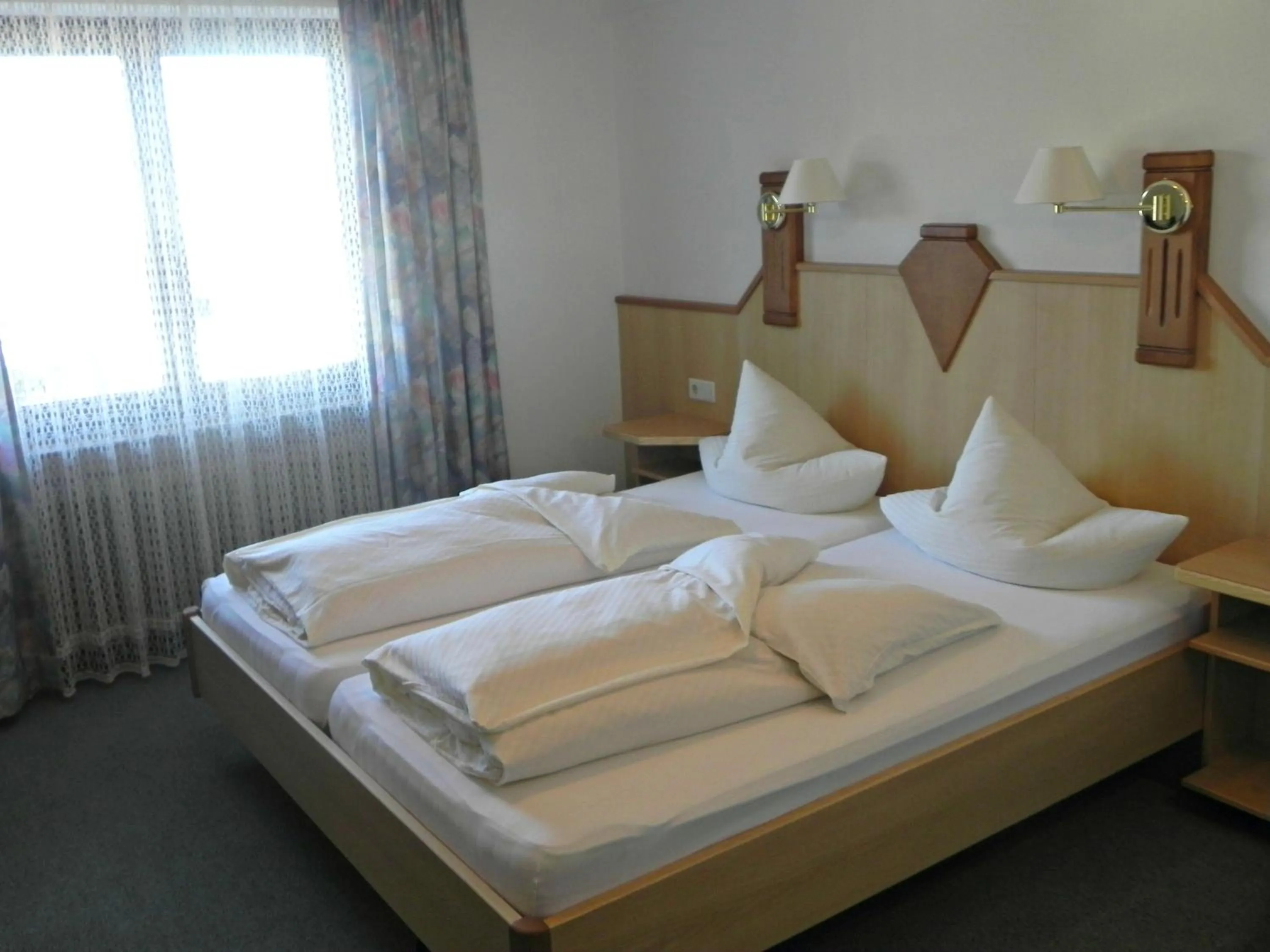Bed in Hotel-Restaurant Sonnhof