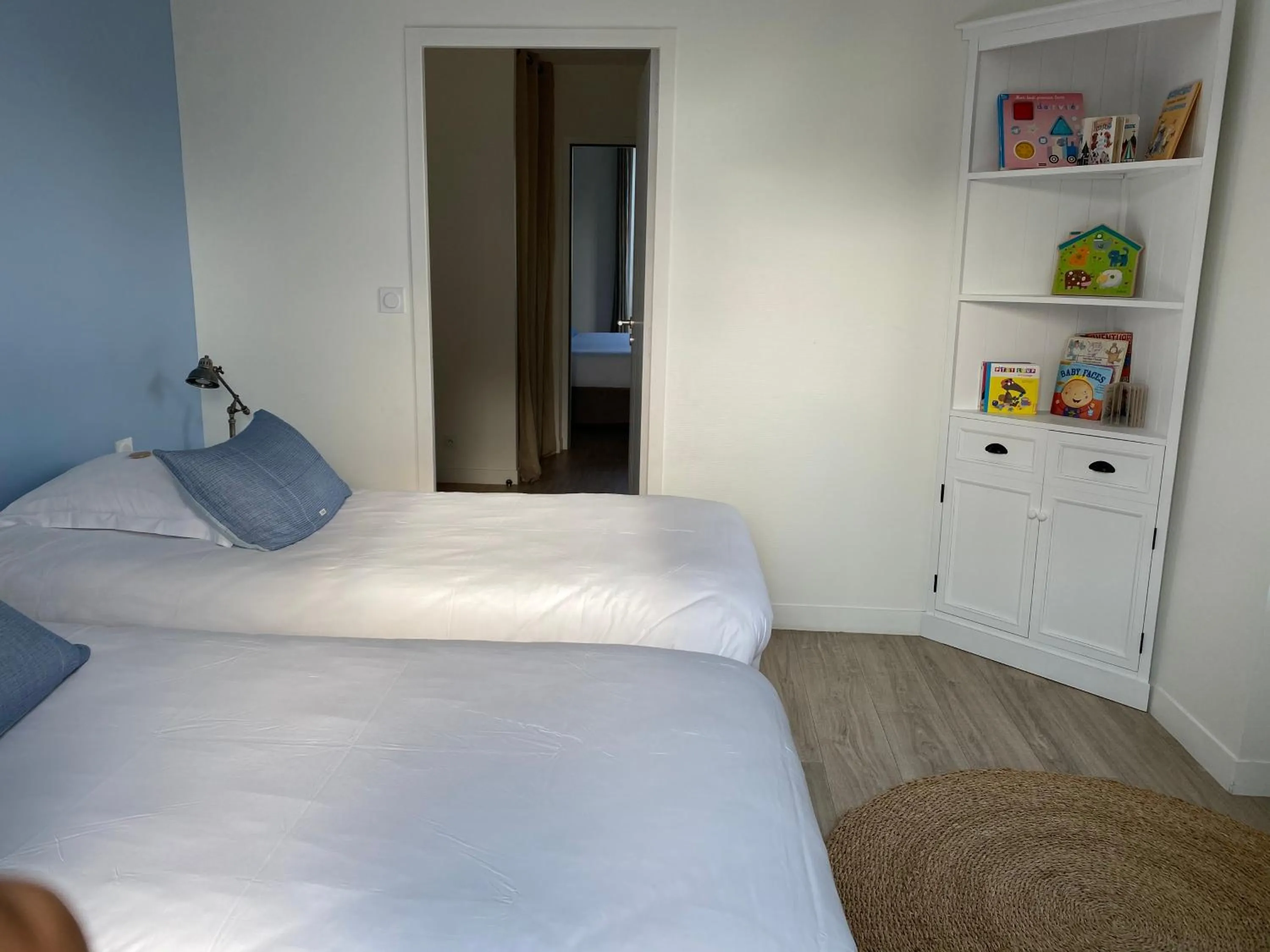 Bedroom, Bed in Villa Les Hydrangéas