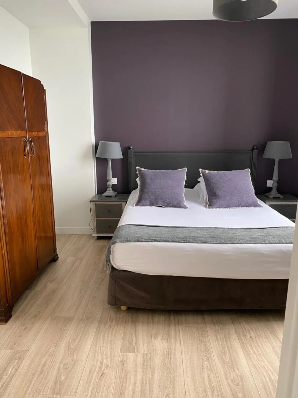 Bedroom, Bed in Villa Les Hydrangéas