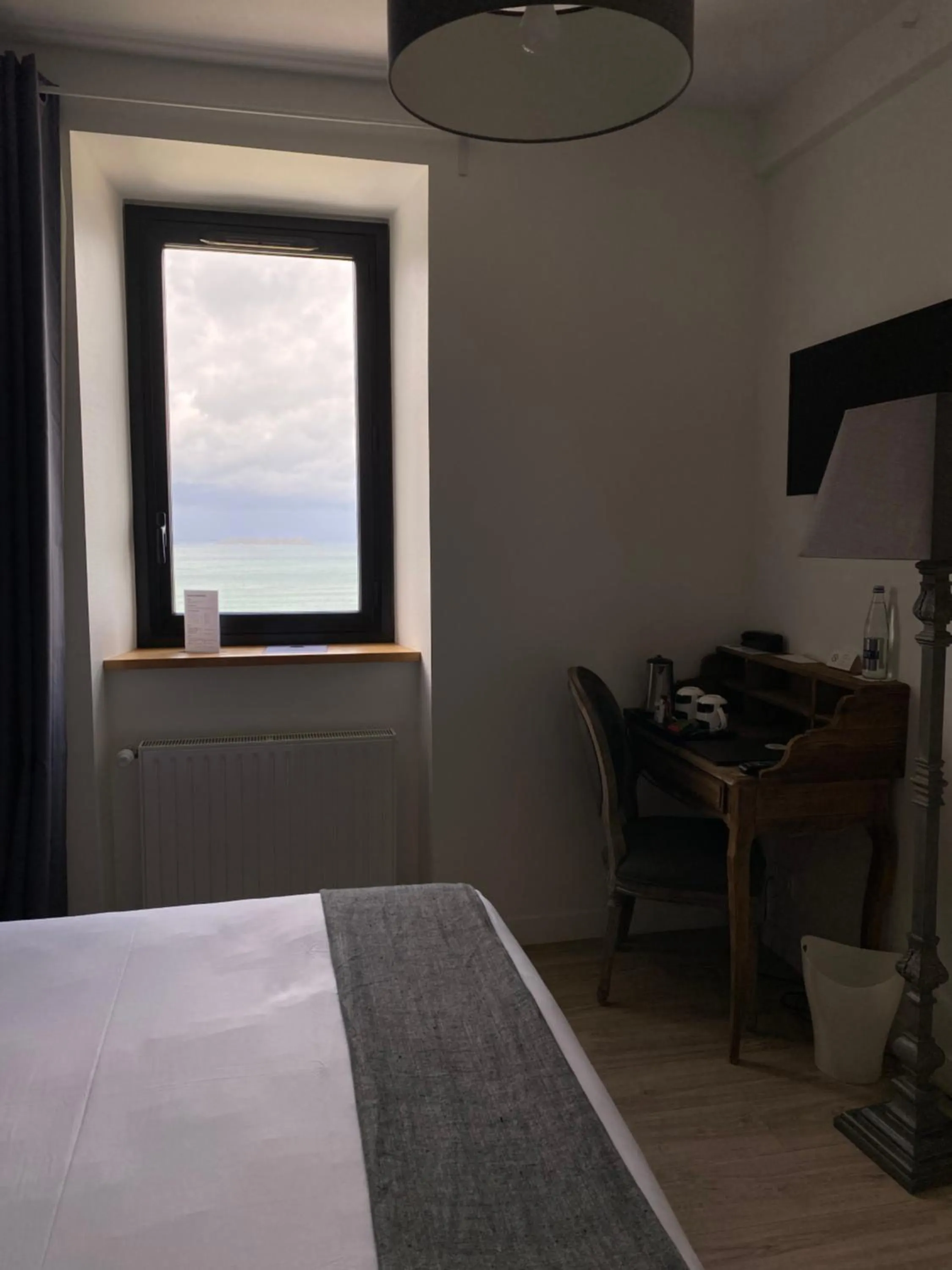 Coffee/tea facilities, Bed in Villa Les Hydrangéas