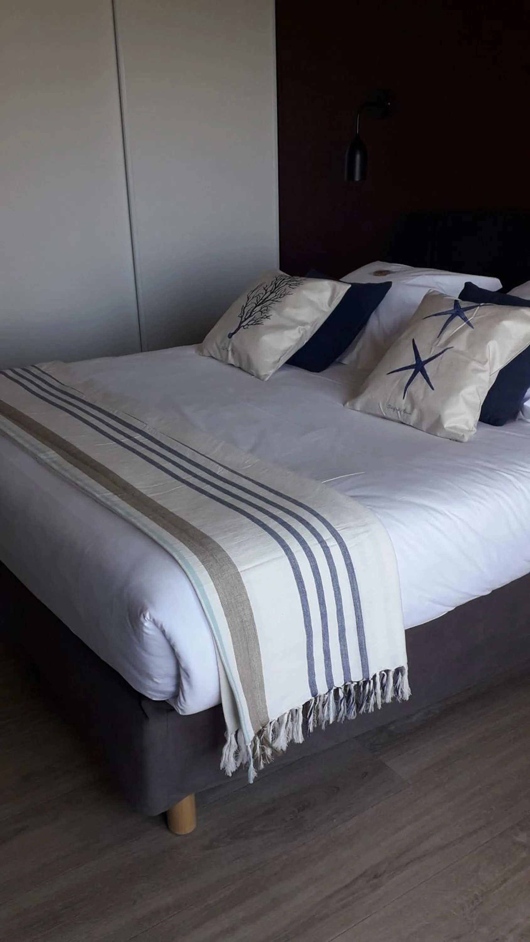 Bedroom, Bed in Villa Les Hydrangéas