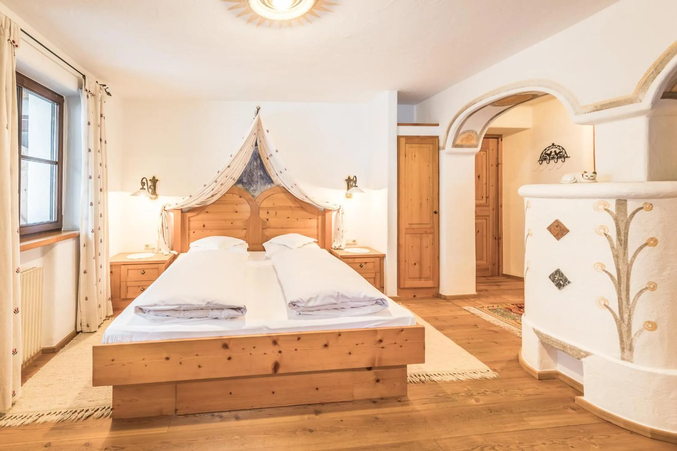 Bed in Haus Tirol