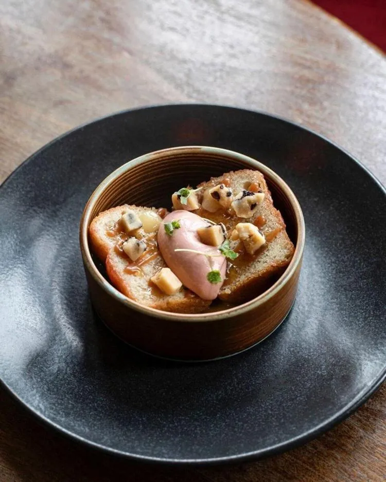 The Five Arrows Hotel