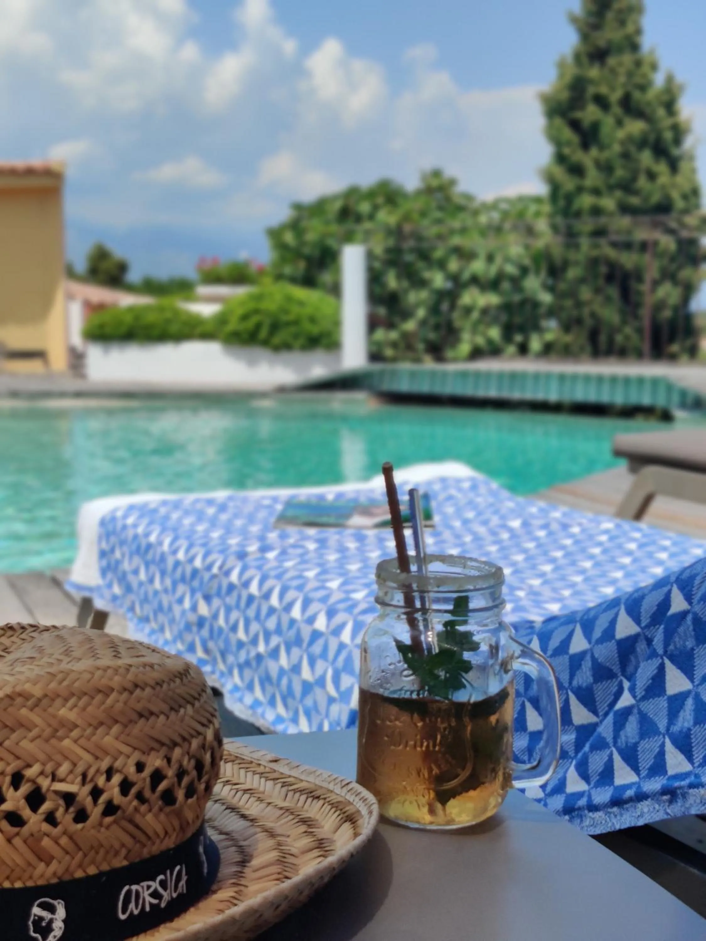 Swimming pool in Le Roc E Fiori Hotel - Teritoria