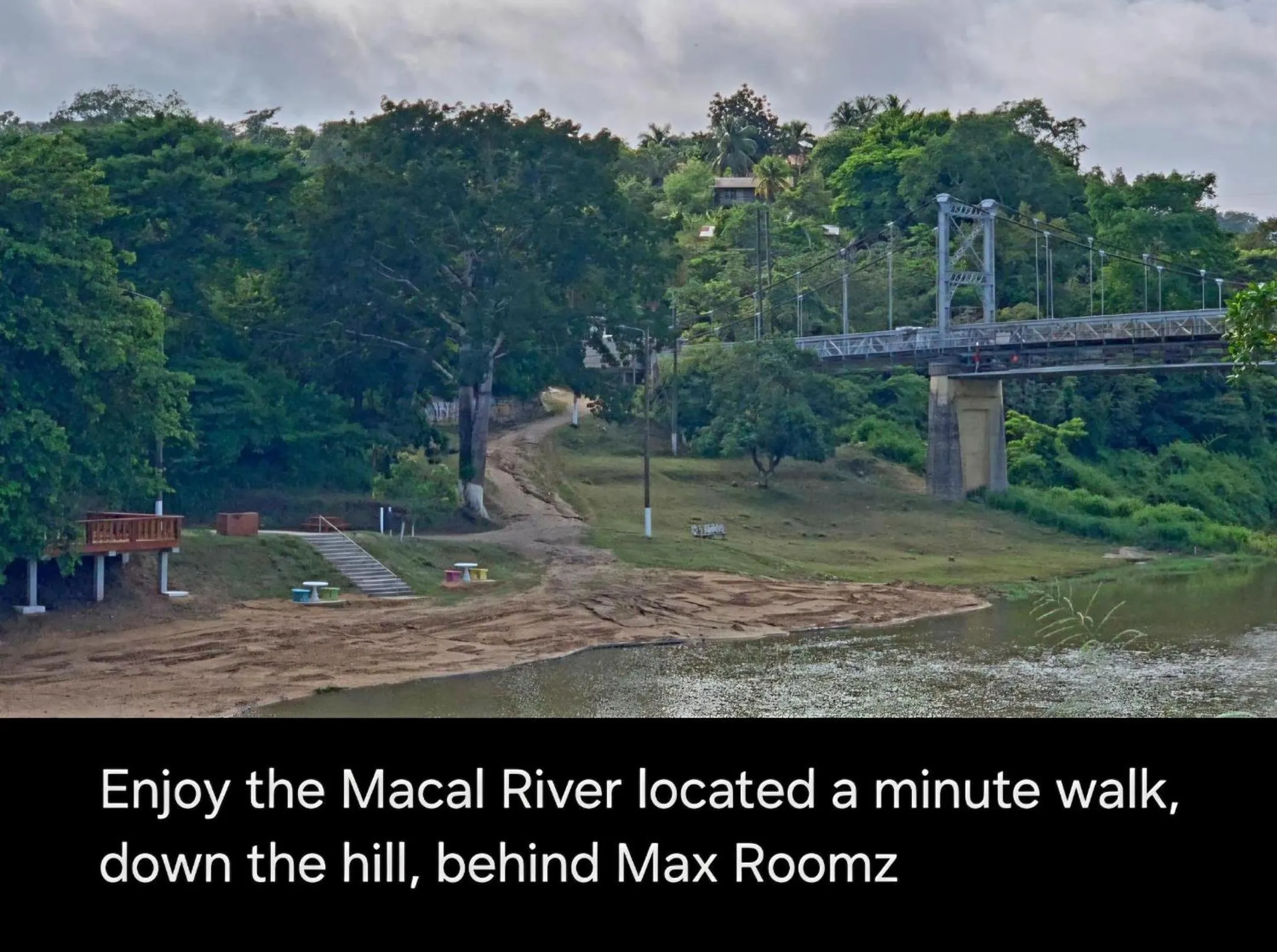 Nearby landmark in Maxroomz