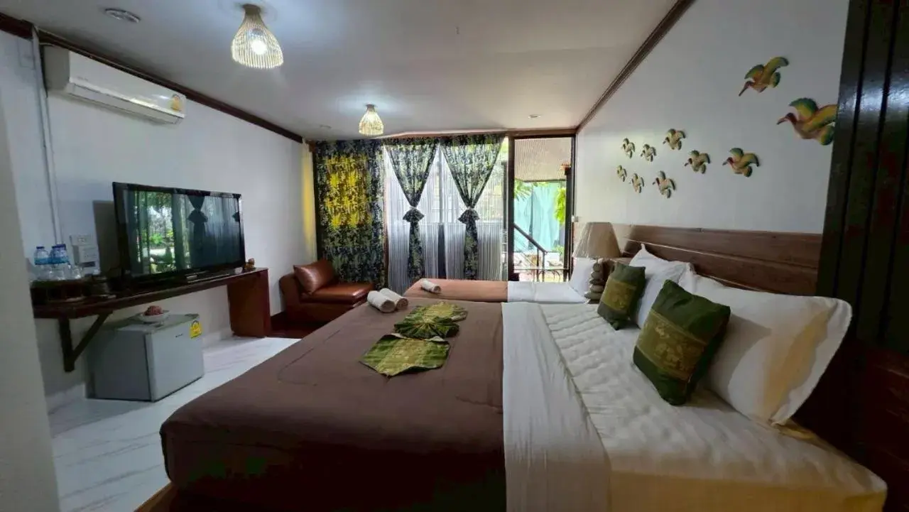 Triple Room with Garden View in The Park Ayutthaya Resort And Spa Triple Room with Garden View in The Park Ayutthaya Resort And Spa