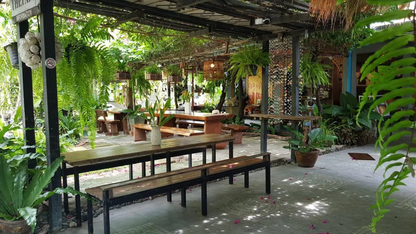 Patio in The Park Ayutthaya Resort And Spa