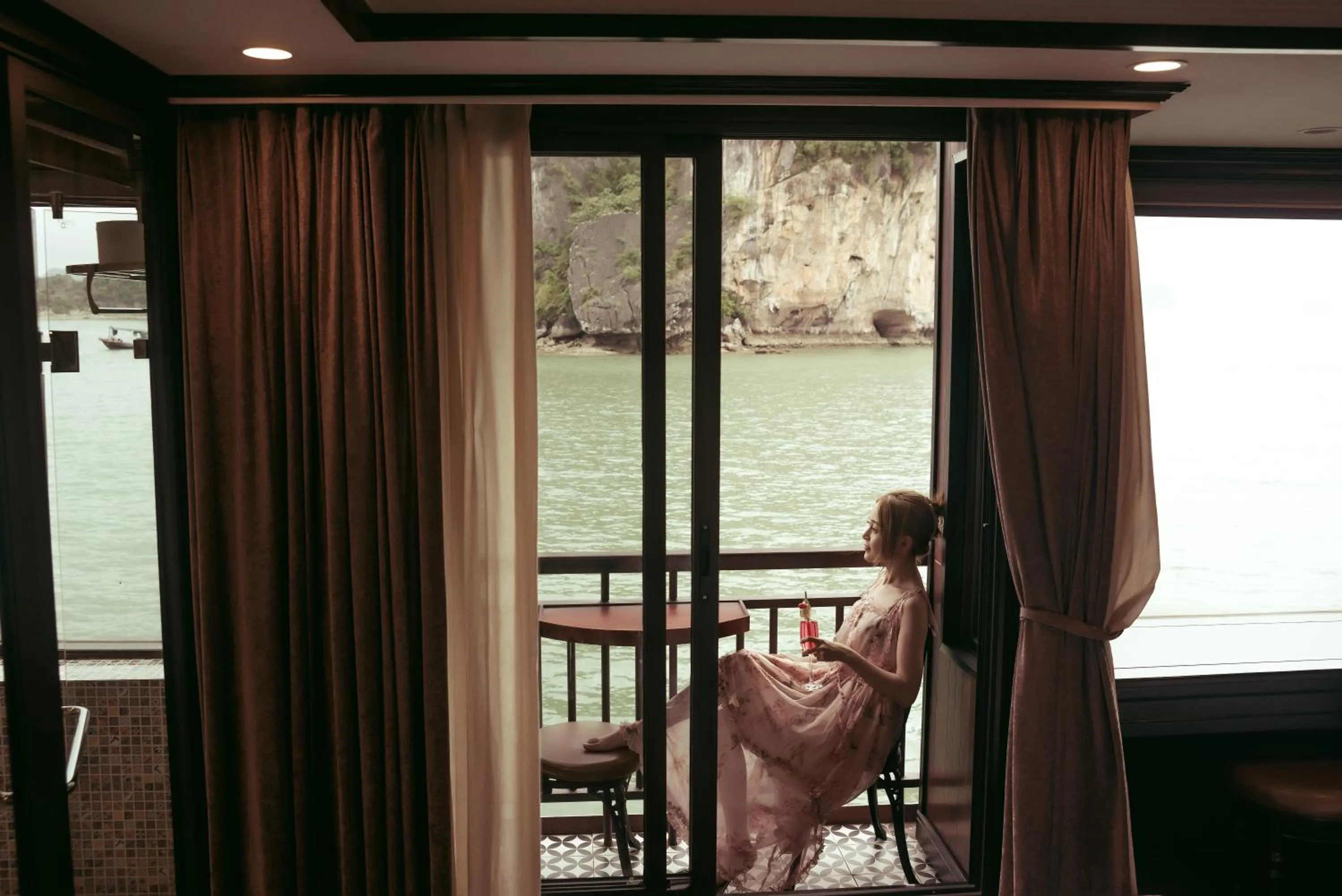 Balcony/Terrace in Sena Cruises - Wonder On Lan Ha Bay