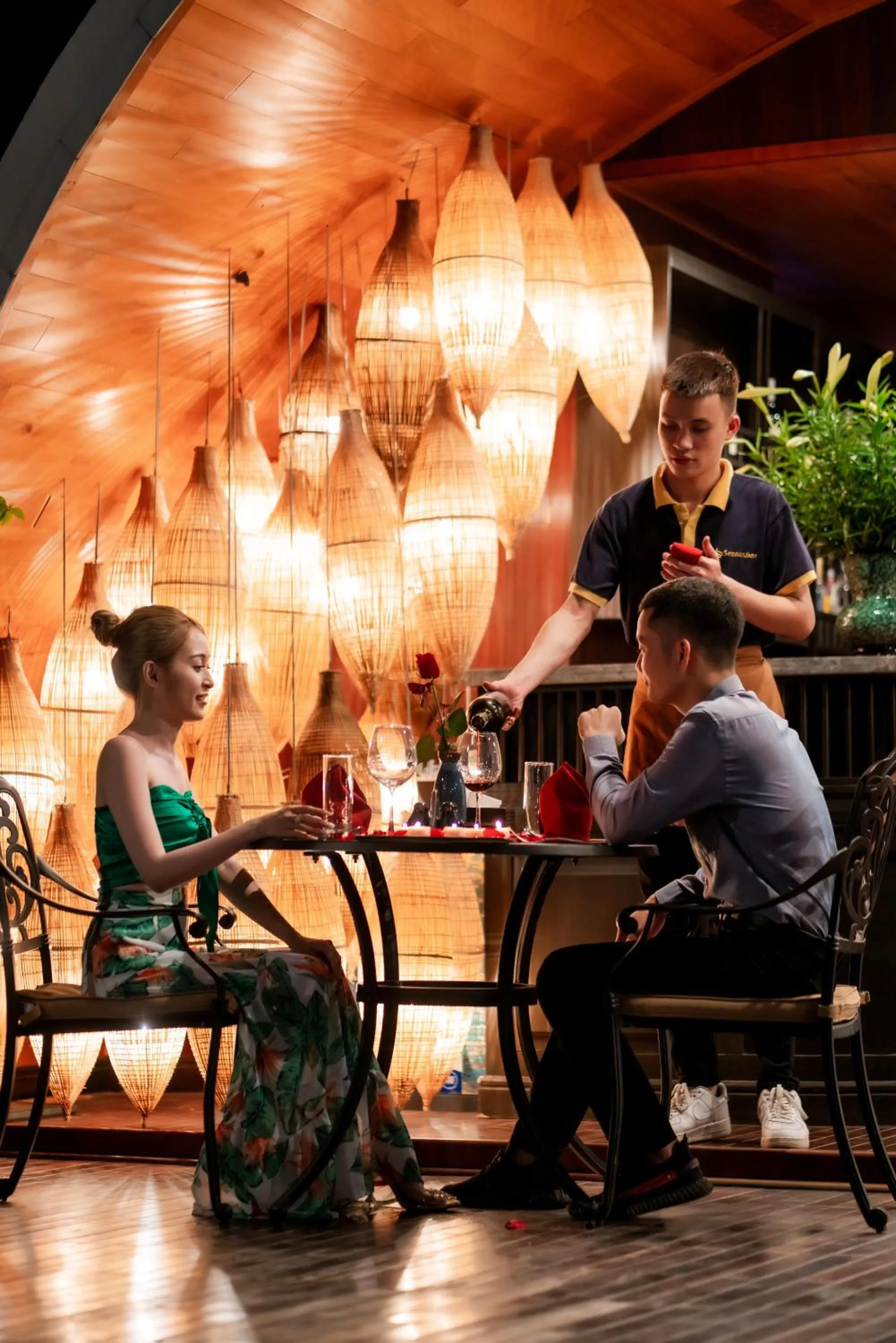 Decorative detail in Sena Cruises - Wonder On Lan Ha Bay