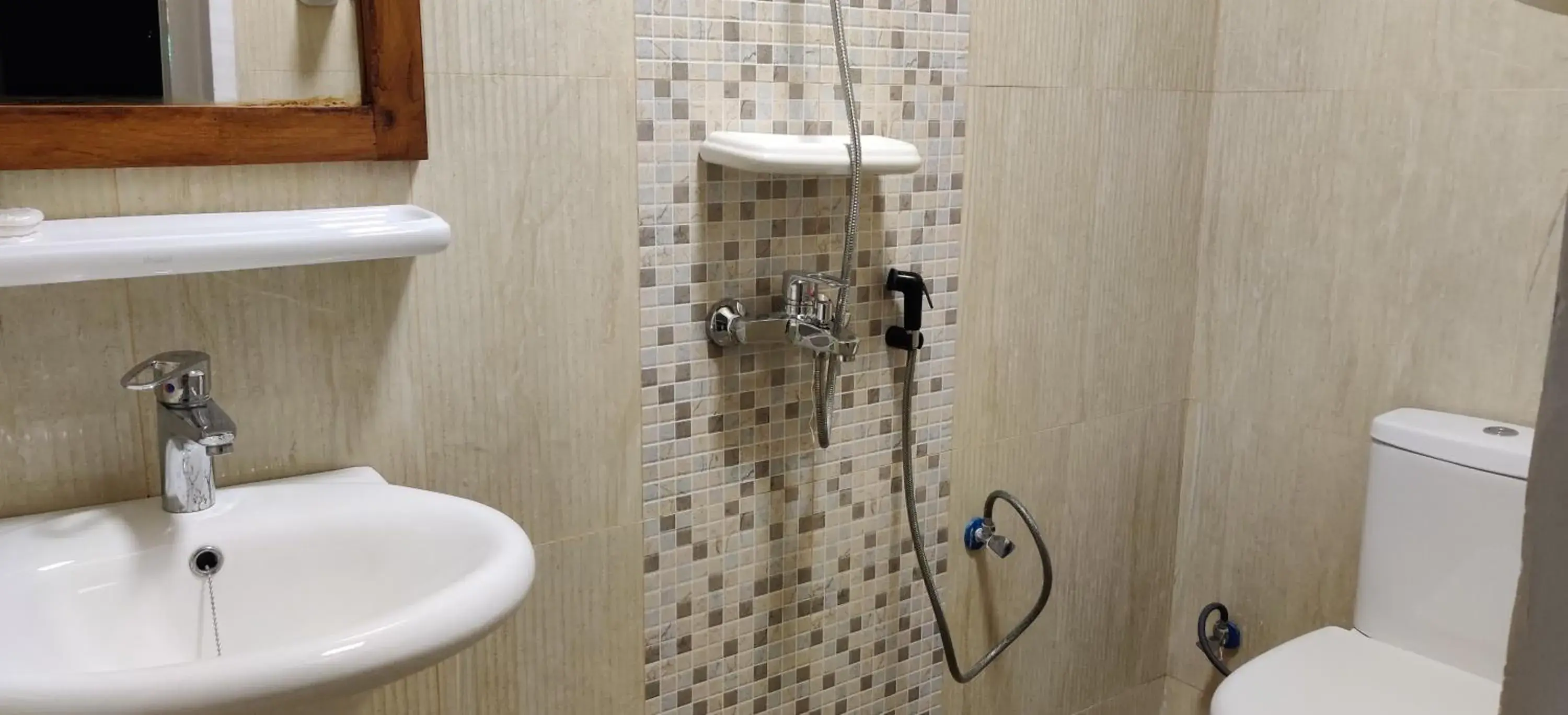 Standard Twin Room in Smiles Stone Town Hotel Standard Twin Room in Smiles Stone Town Hotel