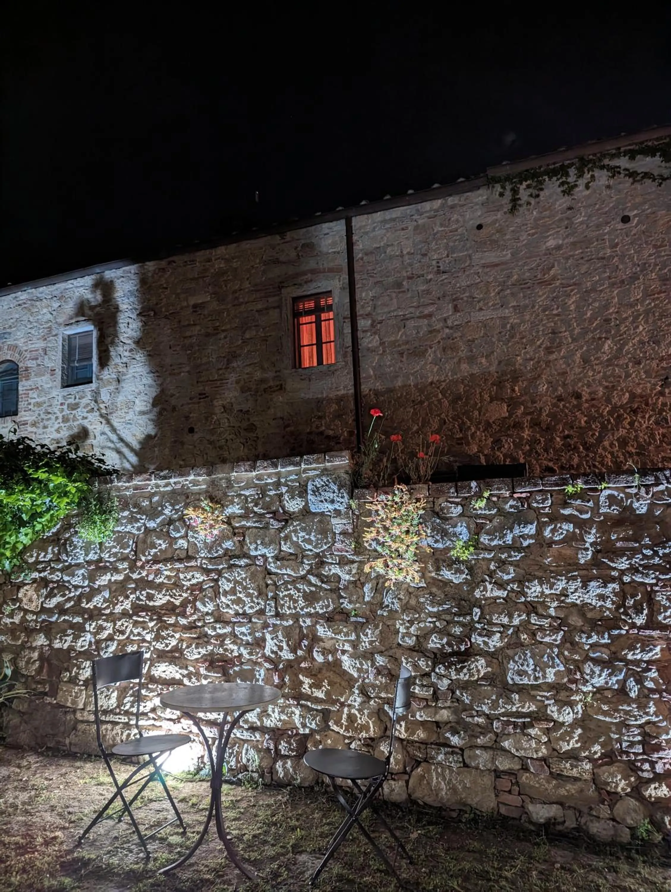 Inner courtyard view in Podere Spedalone