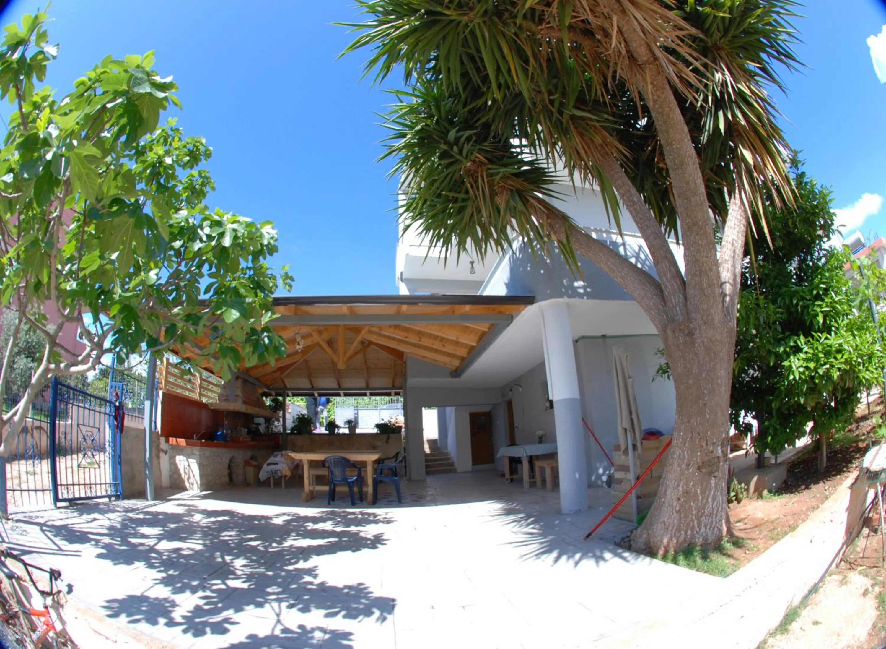 Property building in Vila Enea