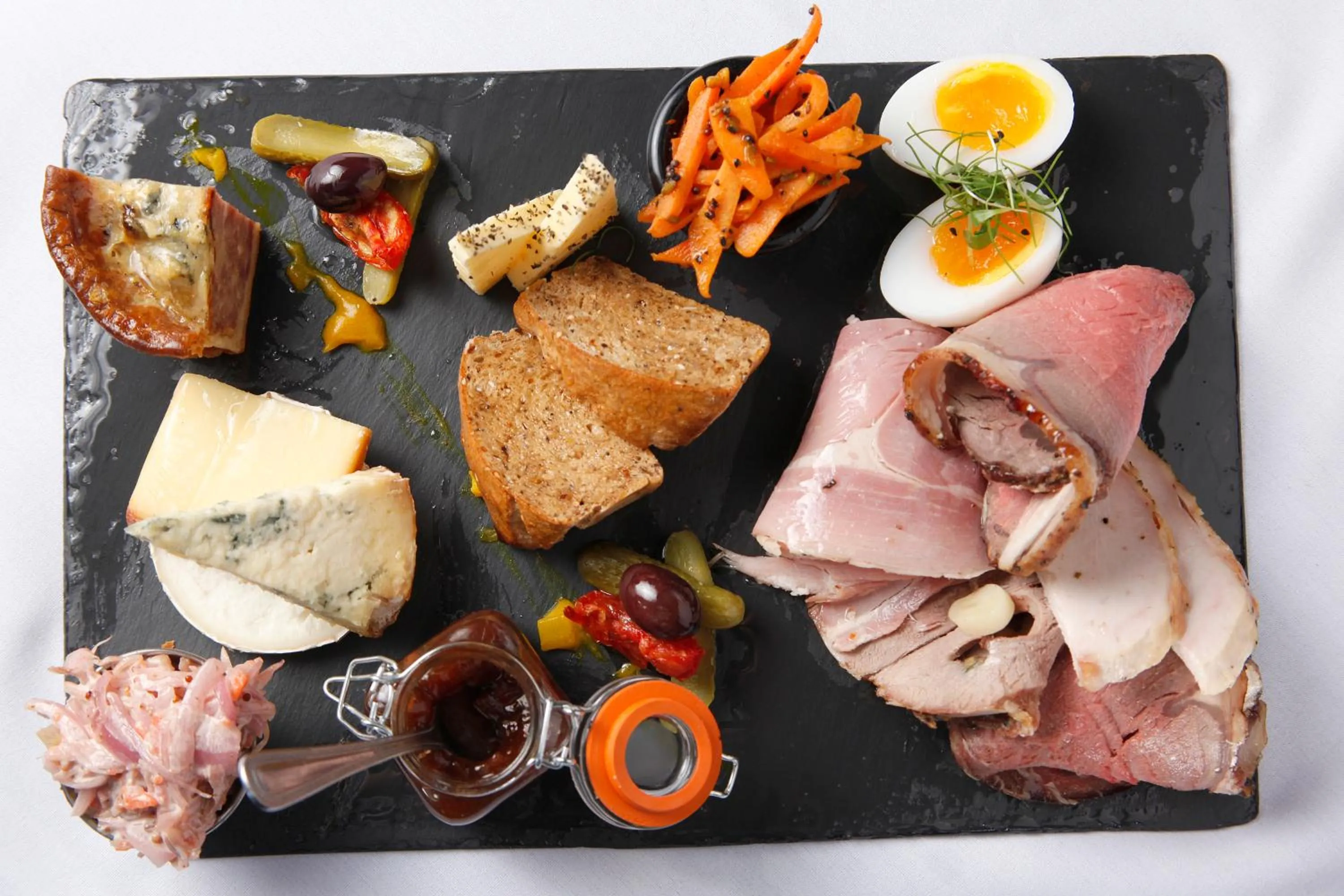 Restaurant/places to eat in The Peacock