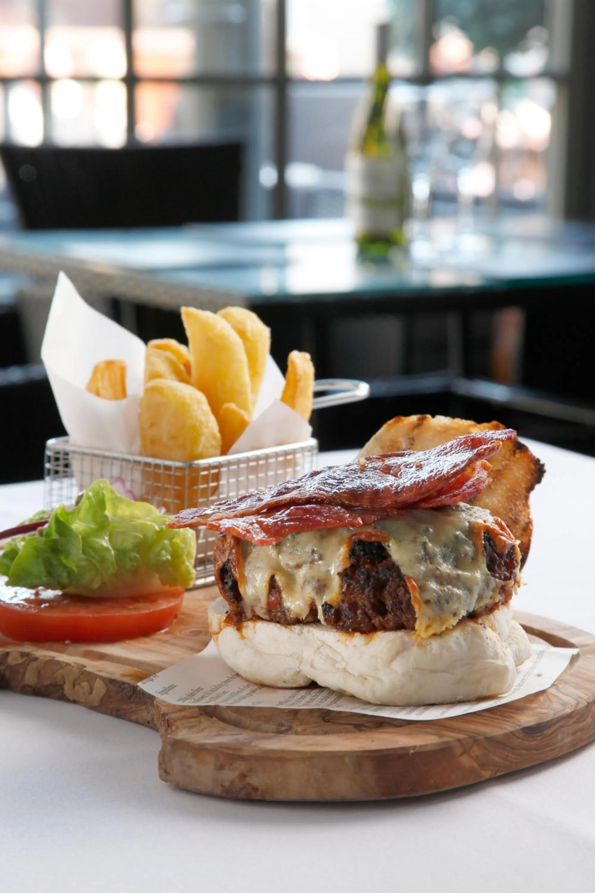 Restaurant/places to eat in The Peacock