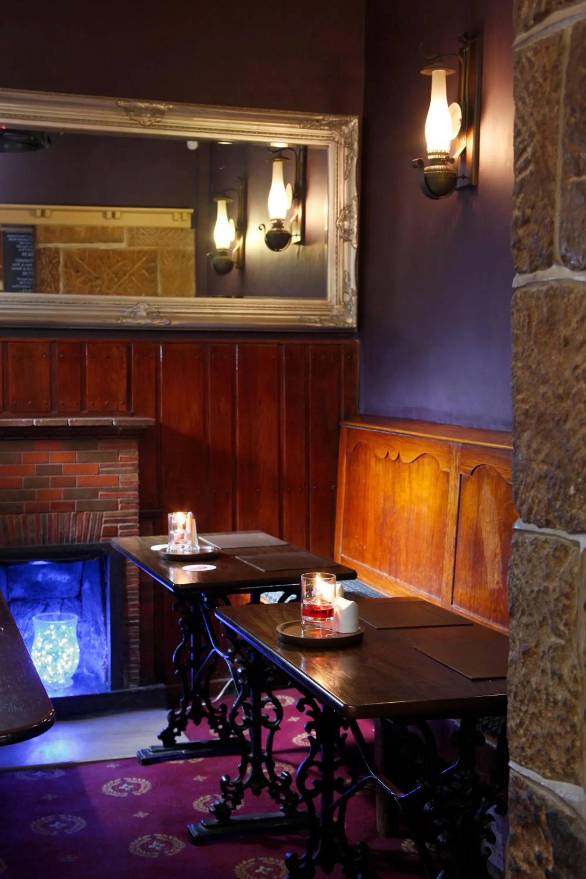 Restaurant/places to eat in The Peacock