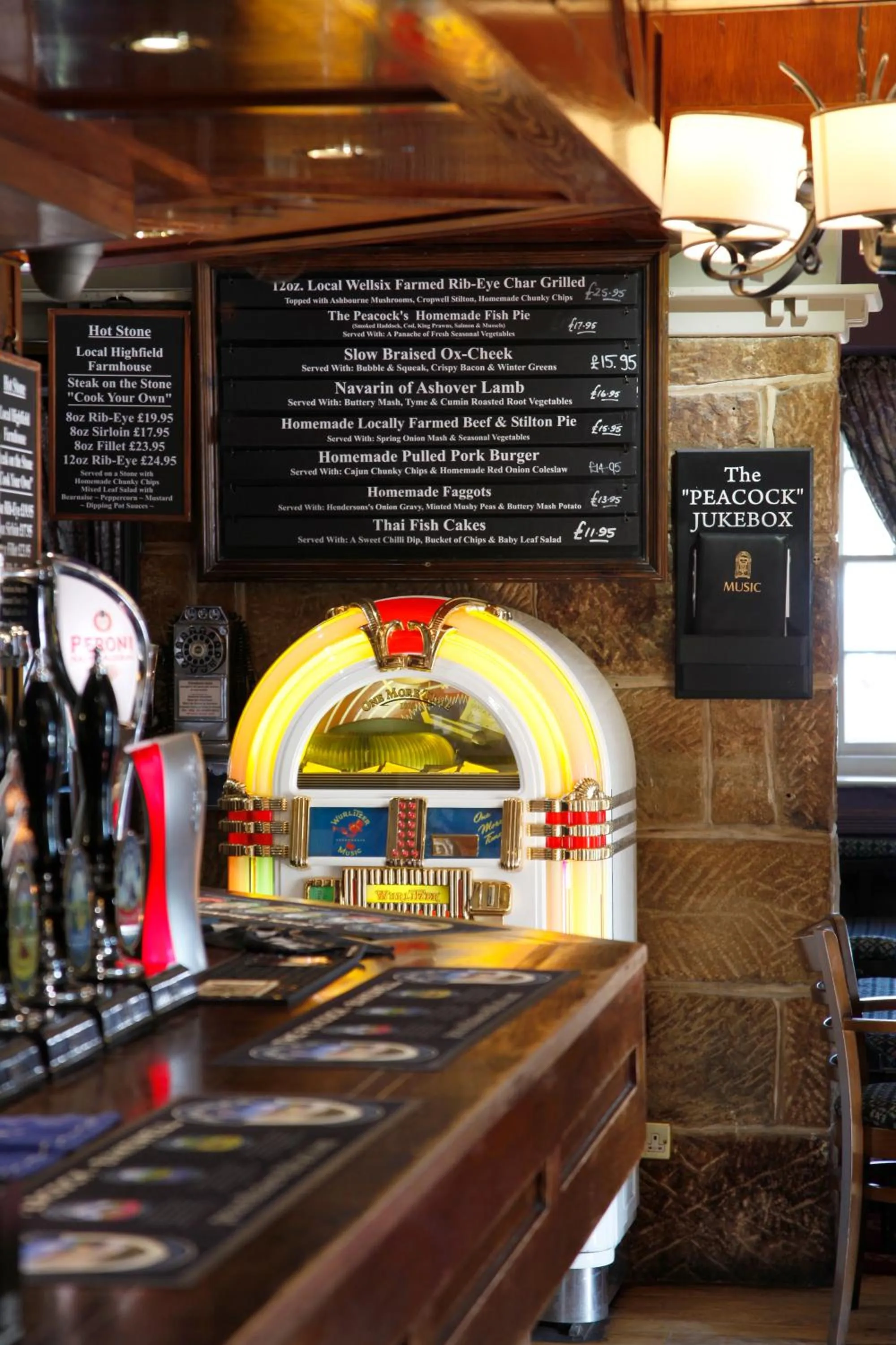 Food and drinks in The Peacock