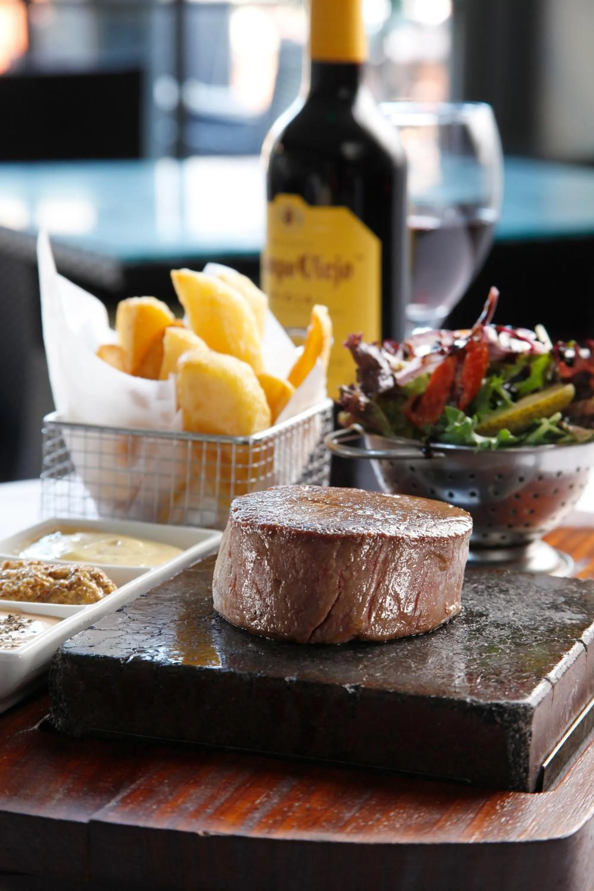 Restaurant/places to eat in The Peacock