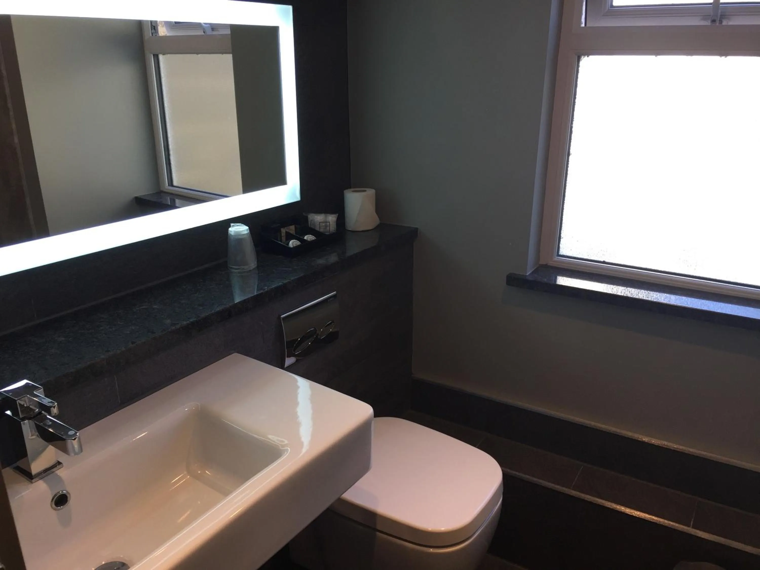 Bathroom in The Peacock