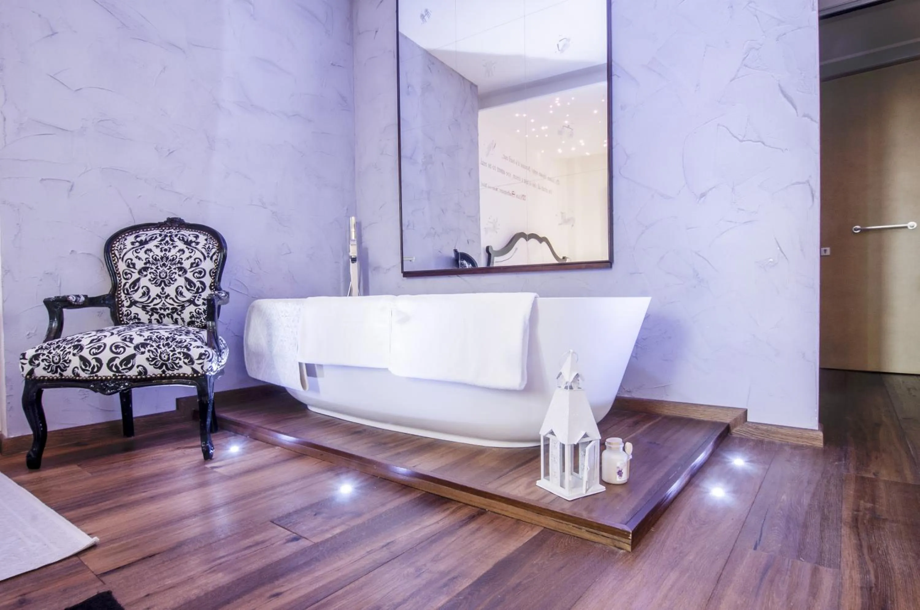 Decorative detail in Le Suite Di Giulietta