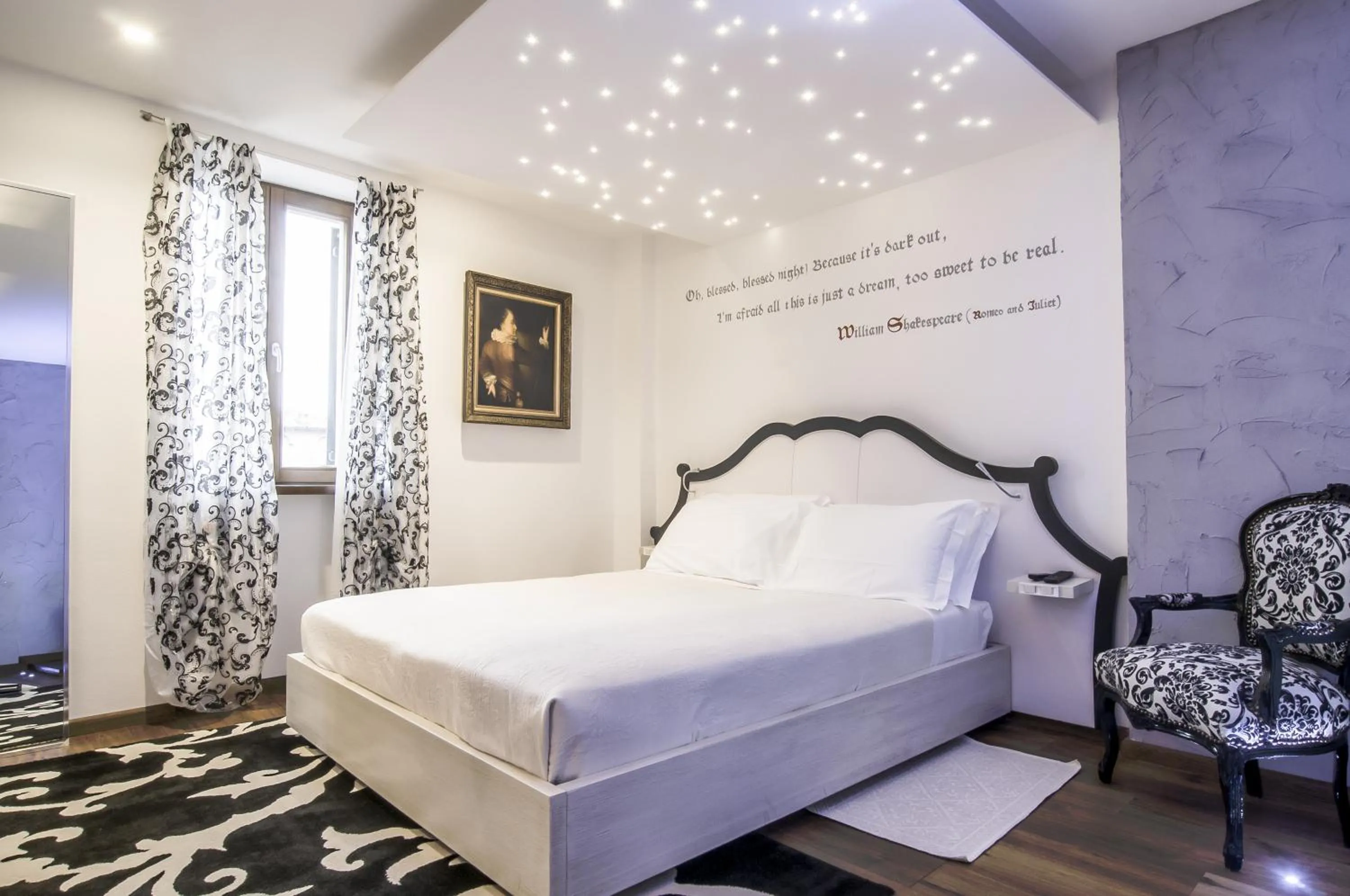 Bedroom, Bed in Le Suite Di Giulietta