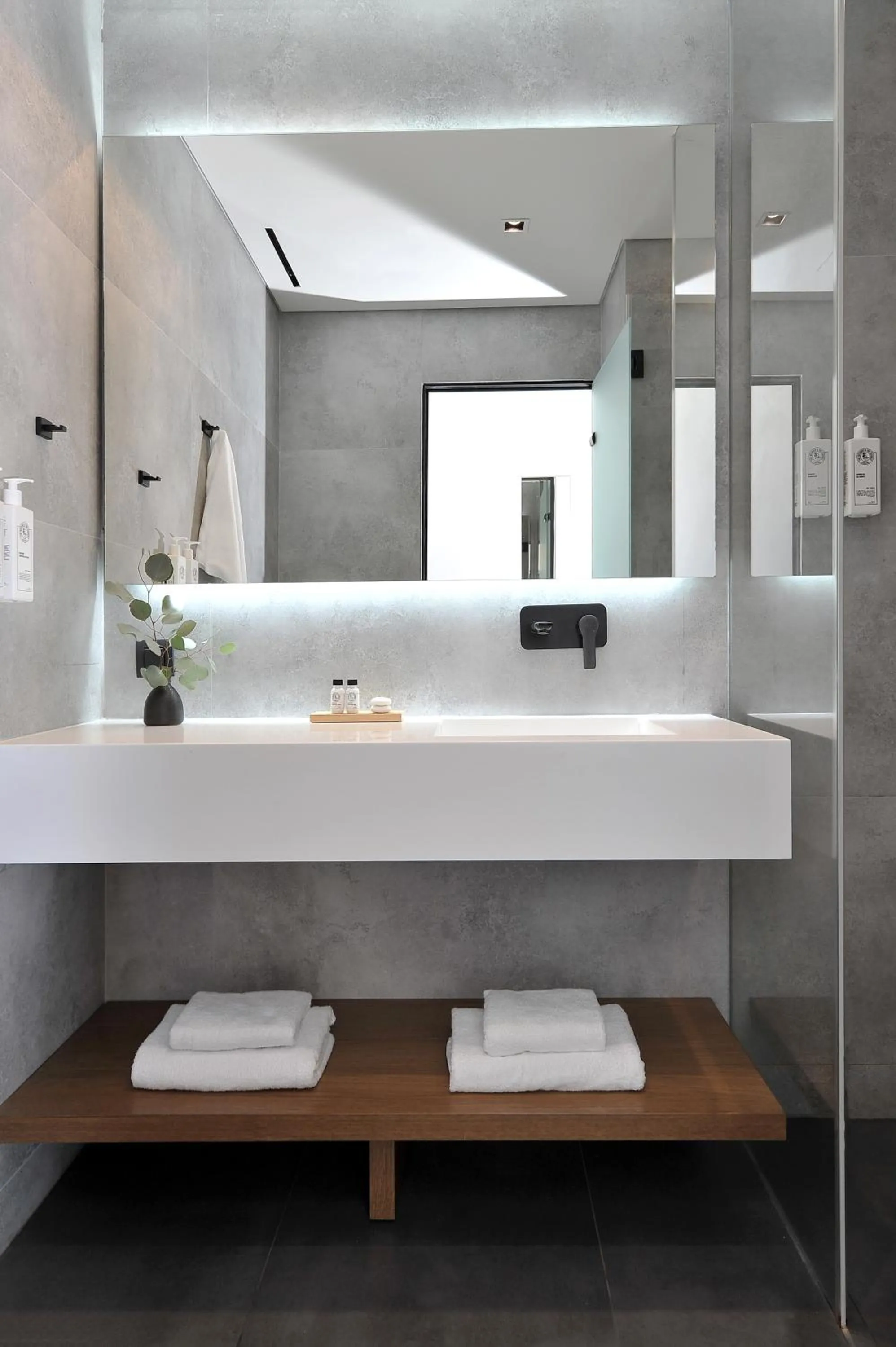 Bathroom in The Editor Hotel Athens