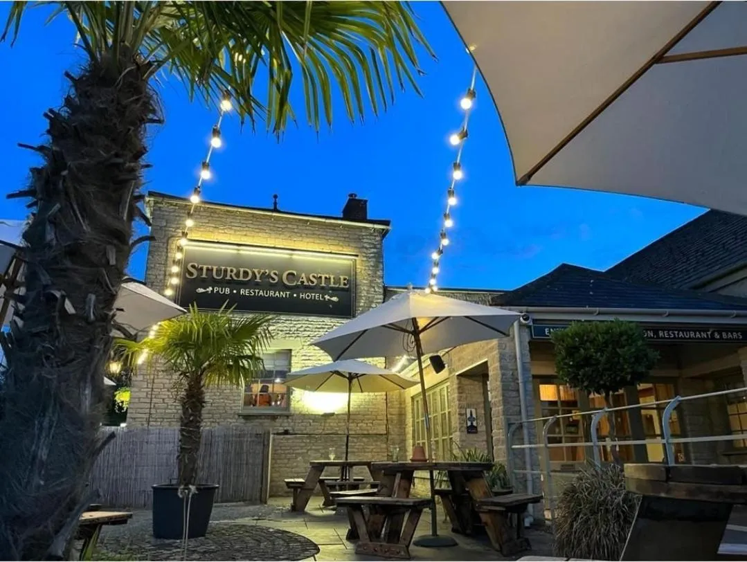 Sturdy`s Castle - Historic Coaching Inn near Blenheim Palace, Oxfordshire