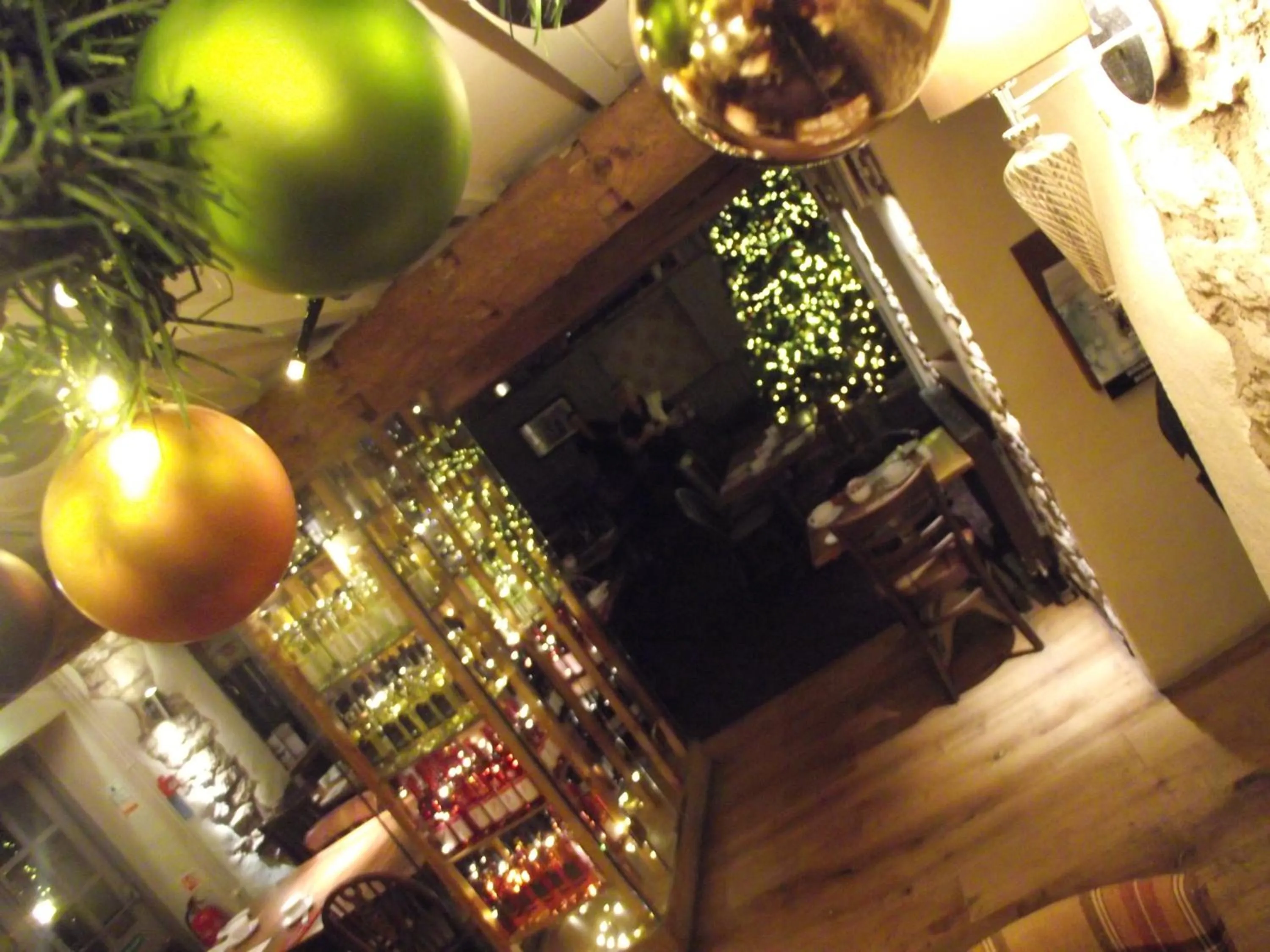 Food and drinks in Sturdy`s Castle - Historic Coaching Inn near Blenheim Palace, Oxfordshire