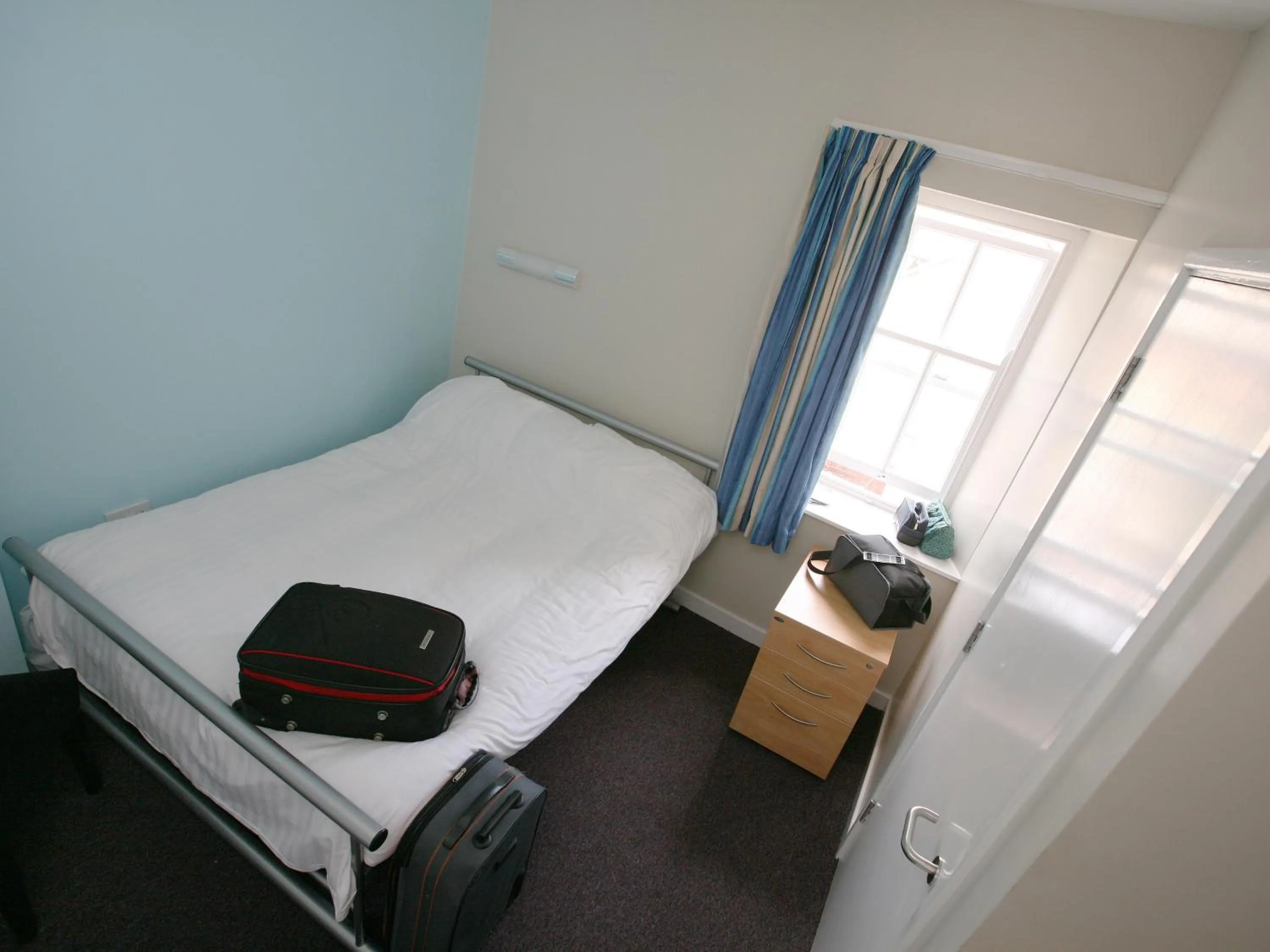 Bed in YHA Alnwick - Partner