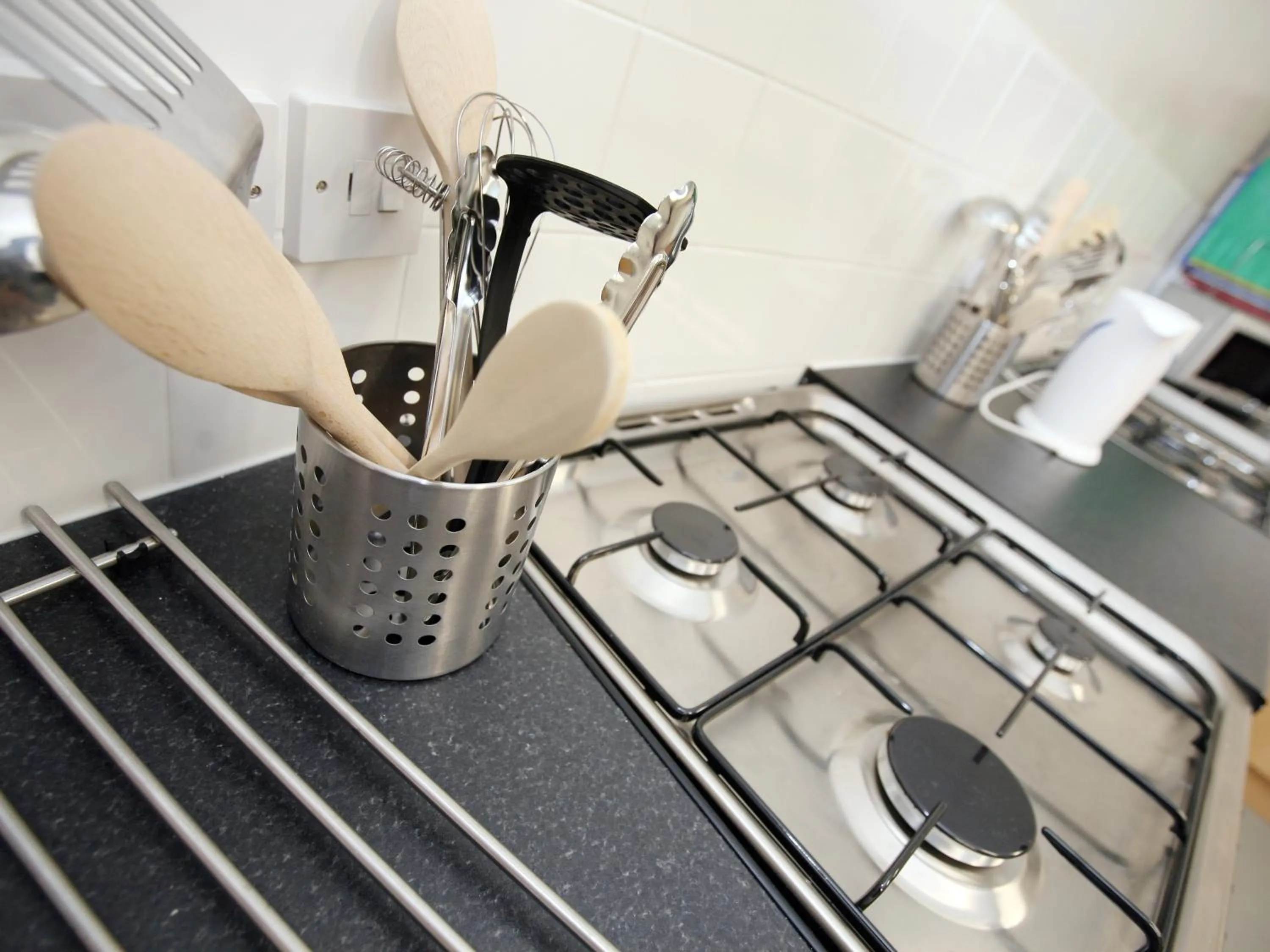 Communal kitchen in YHA Alnwick - Partner