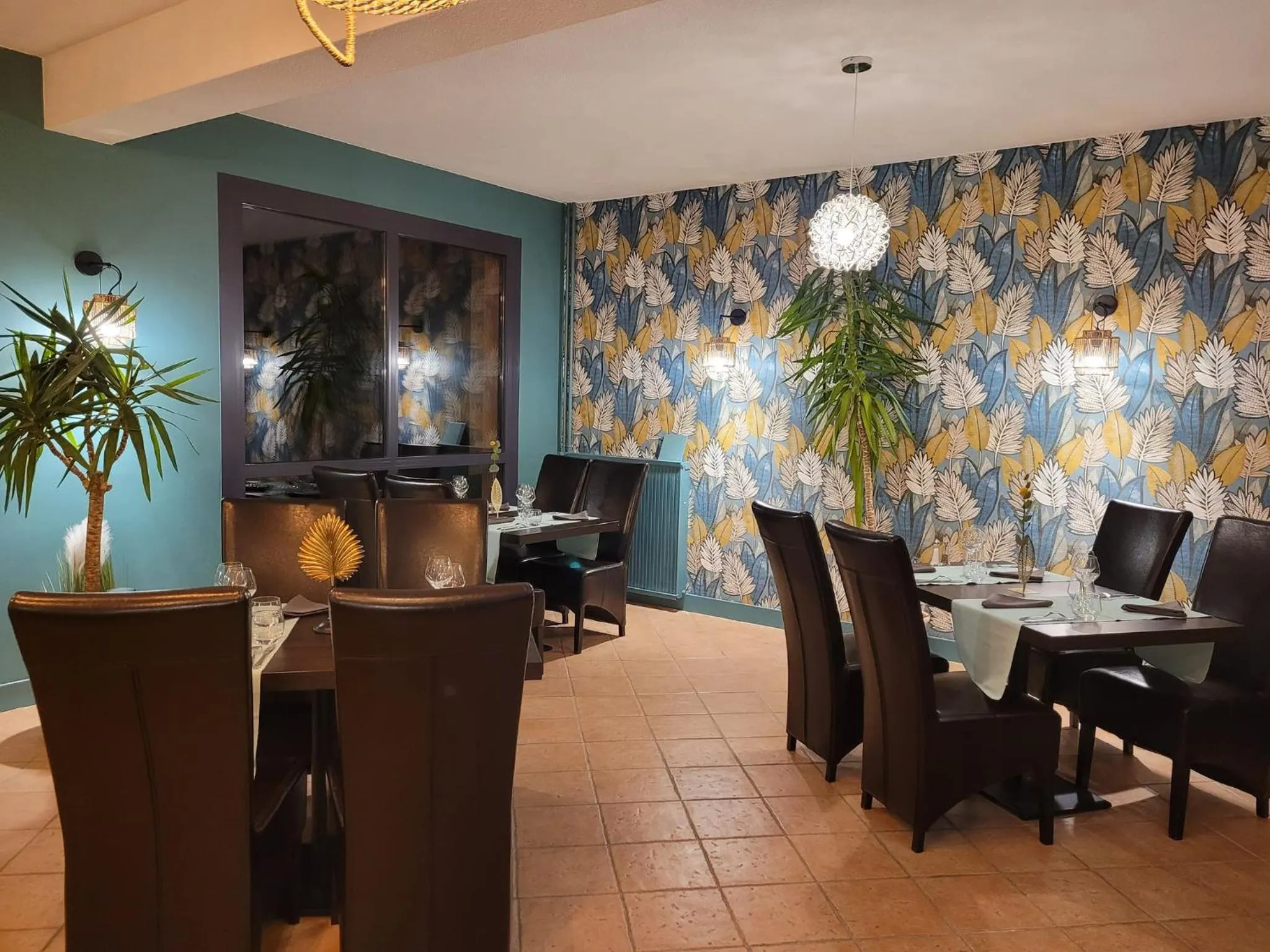 Restaurant/places to eat in Logis Hôtel Restaurant L'Escapade