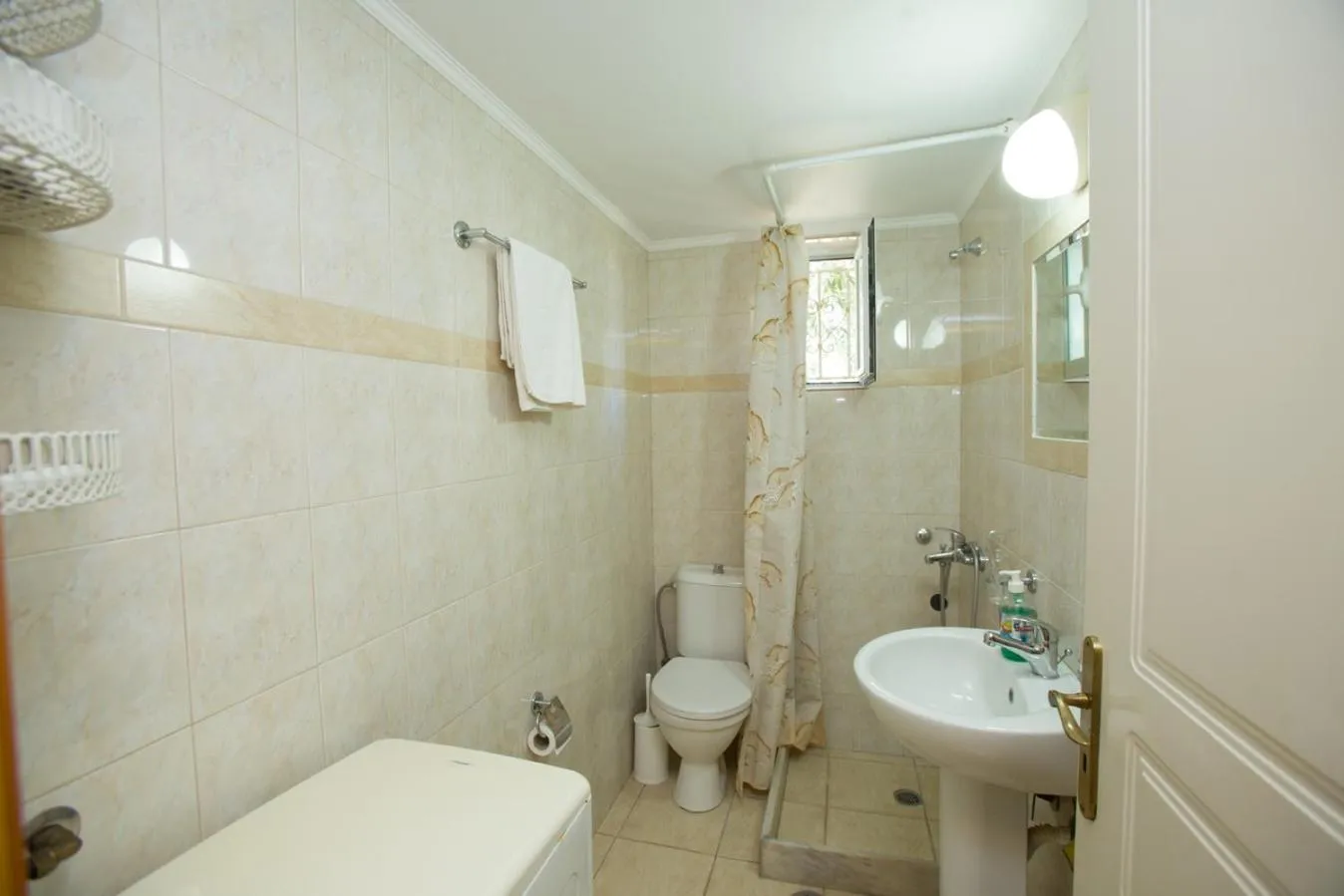 Toilet in FOUFAS HOUSES