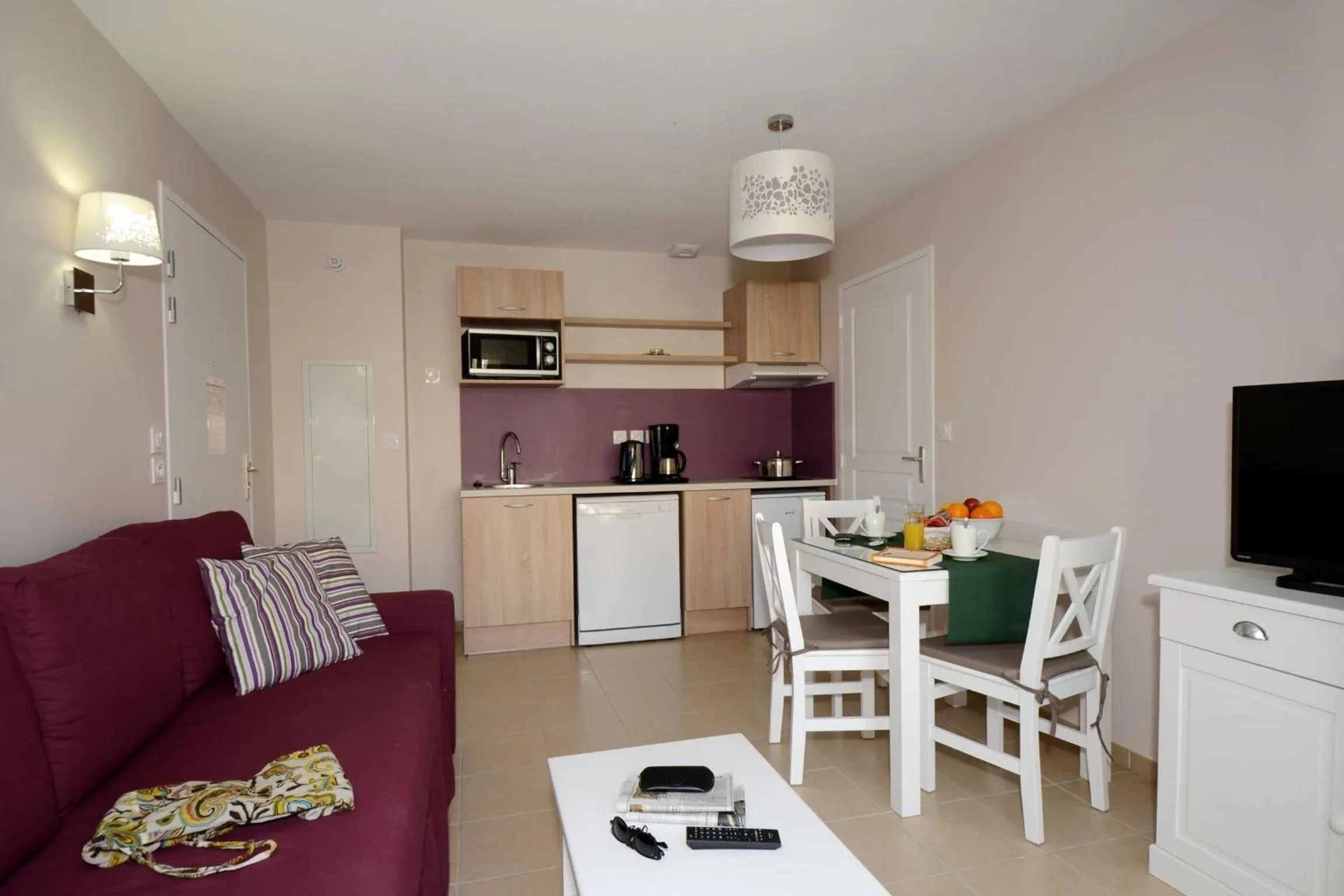 Living room in Résidence Odalys Le Mas des Alpilles