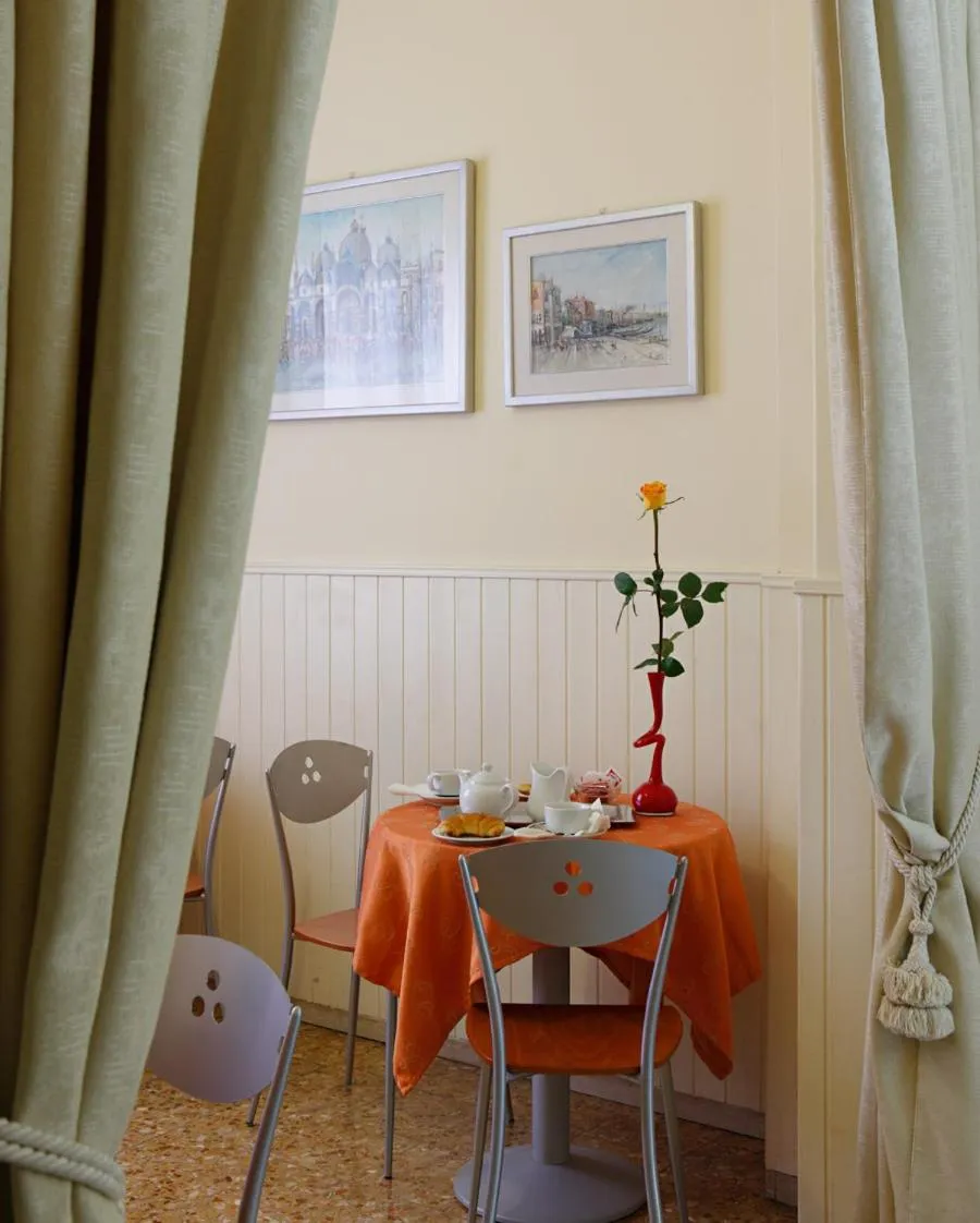 Property building in Hotel Santa Lucia