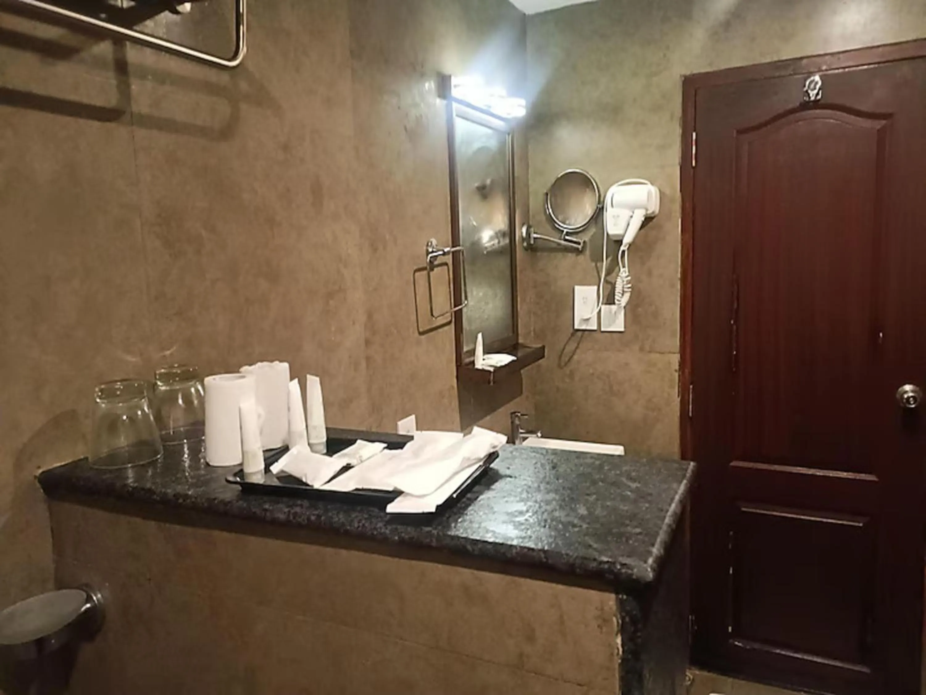 Bathroom in Annai Resorts & Spa