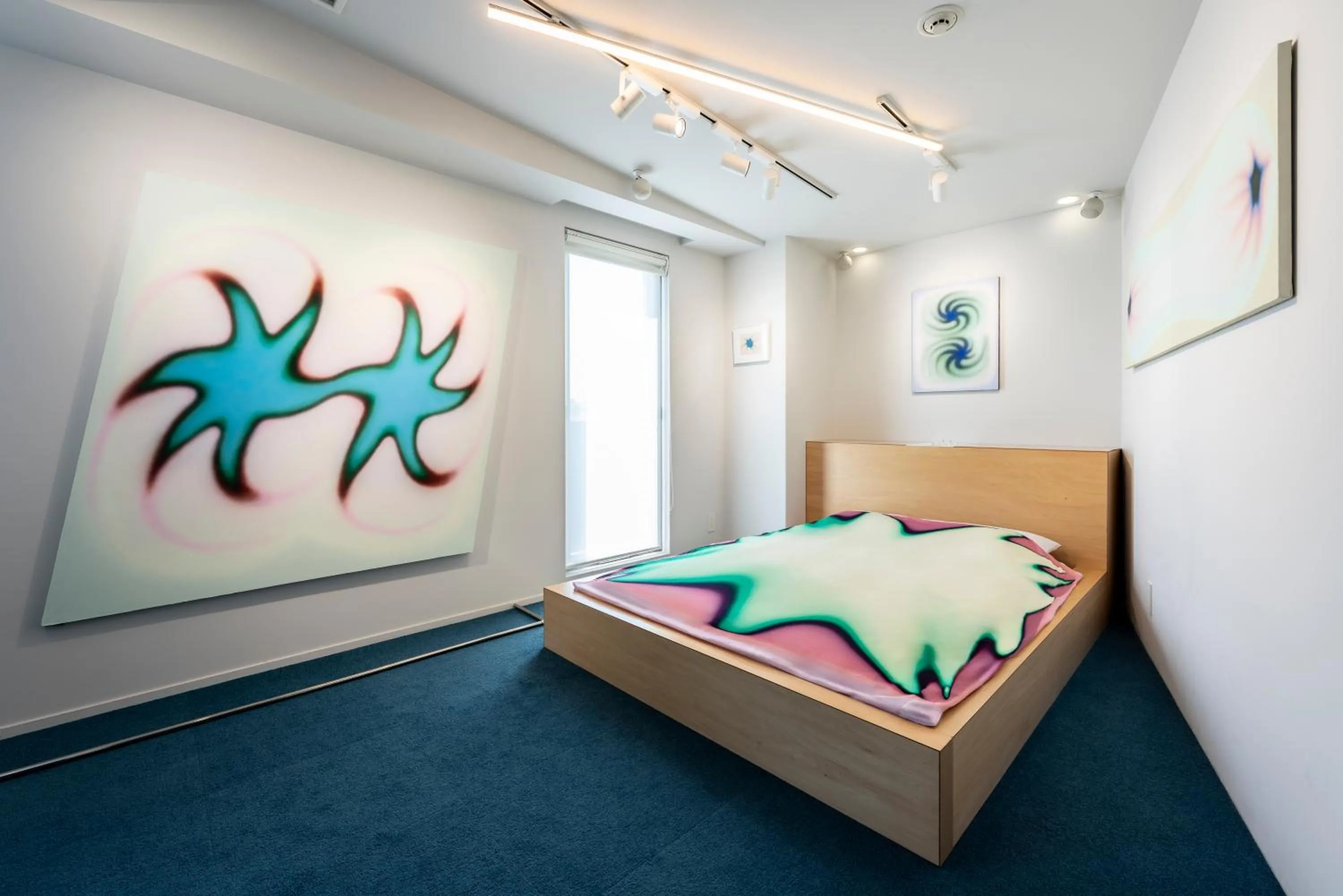 Photo of the whole room, Bed in BnA Alter Museum