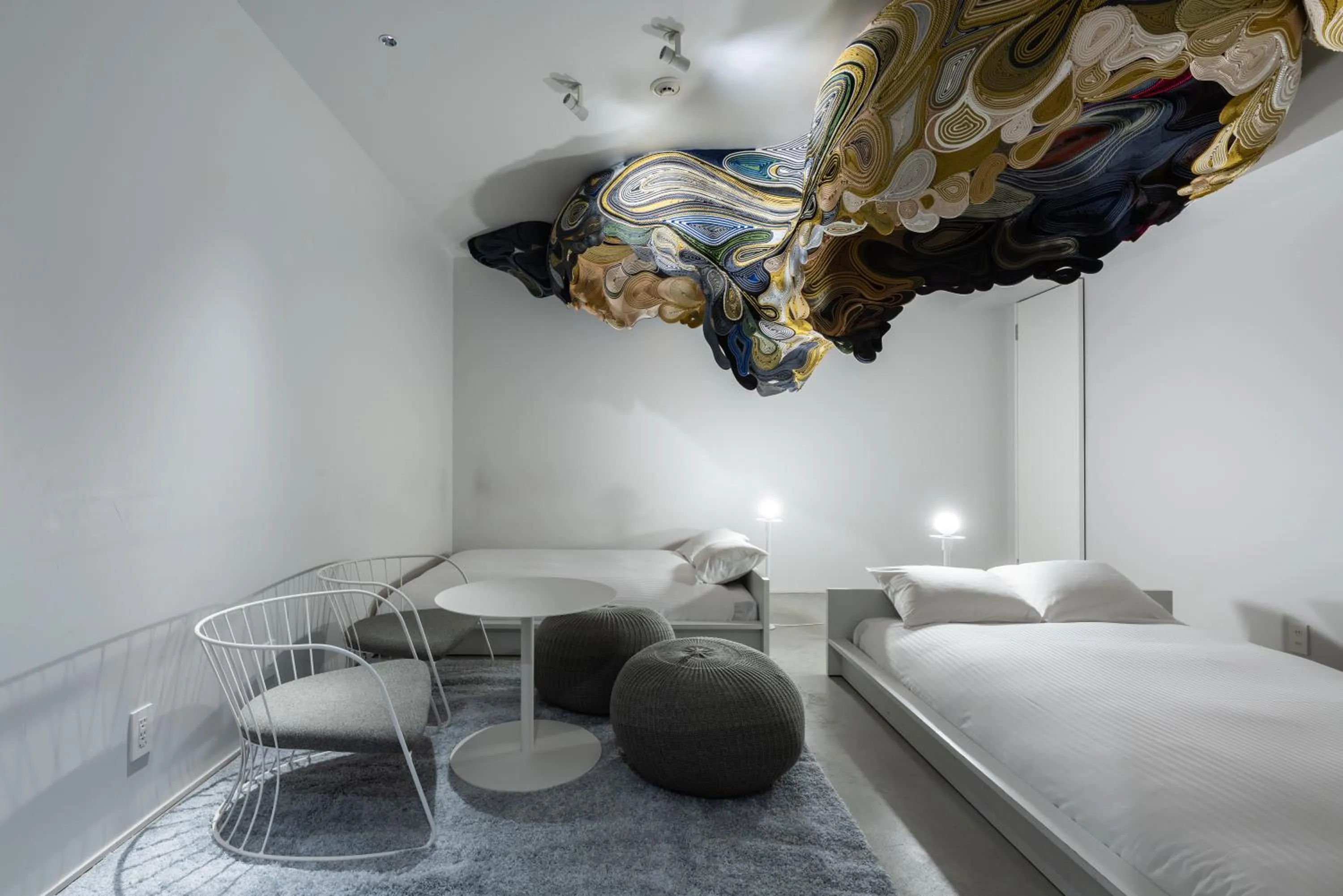 Photo of the whole room, Bed in BnA Alter Museum