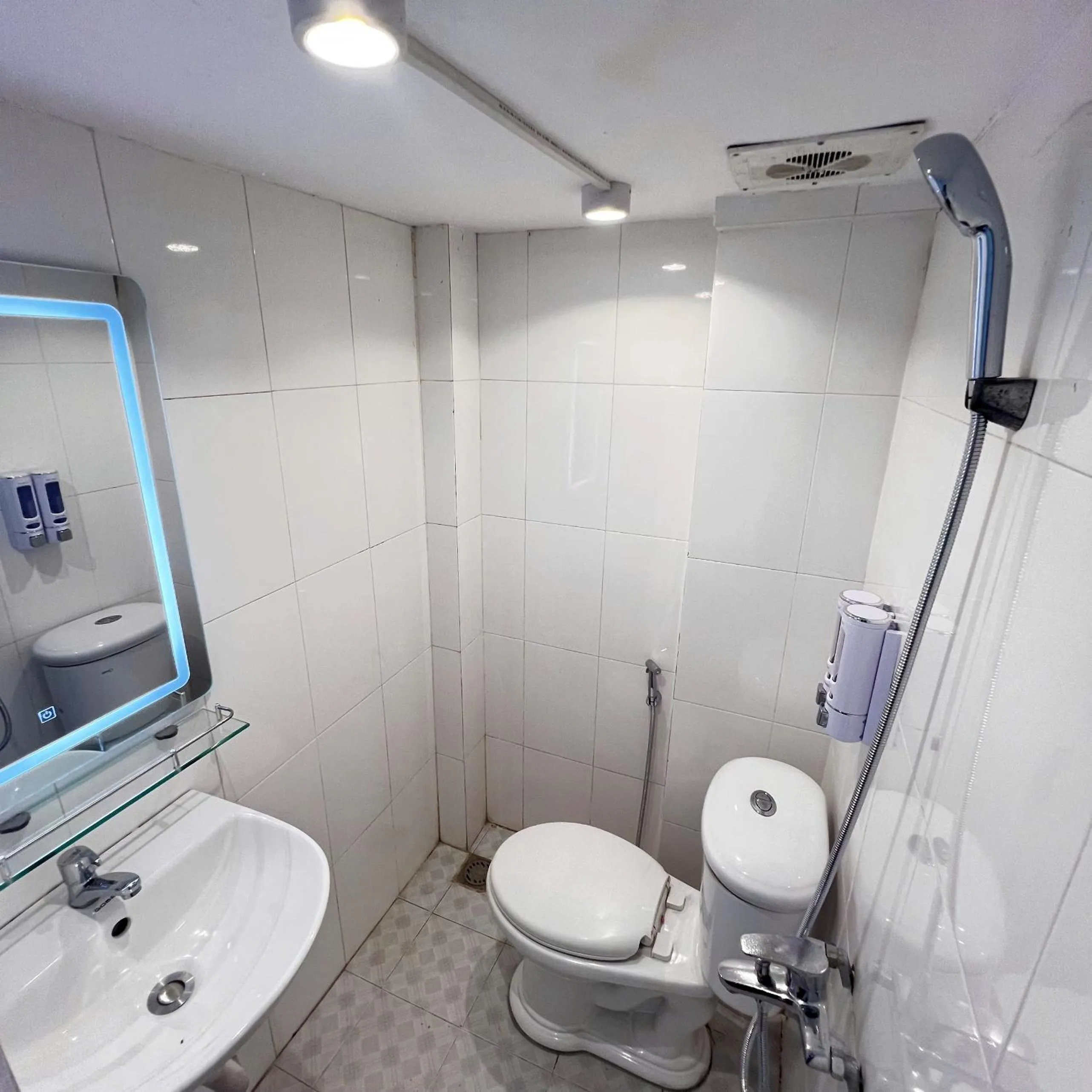 Toilet in Hanowood Homestay