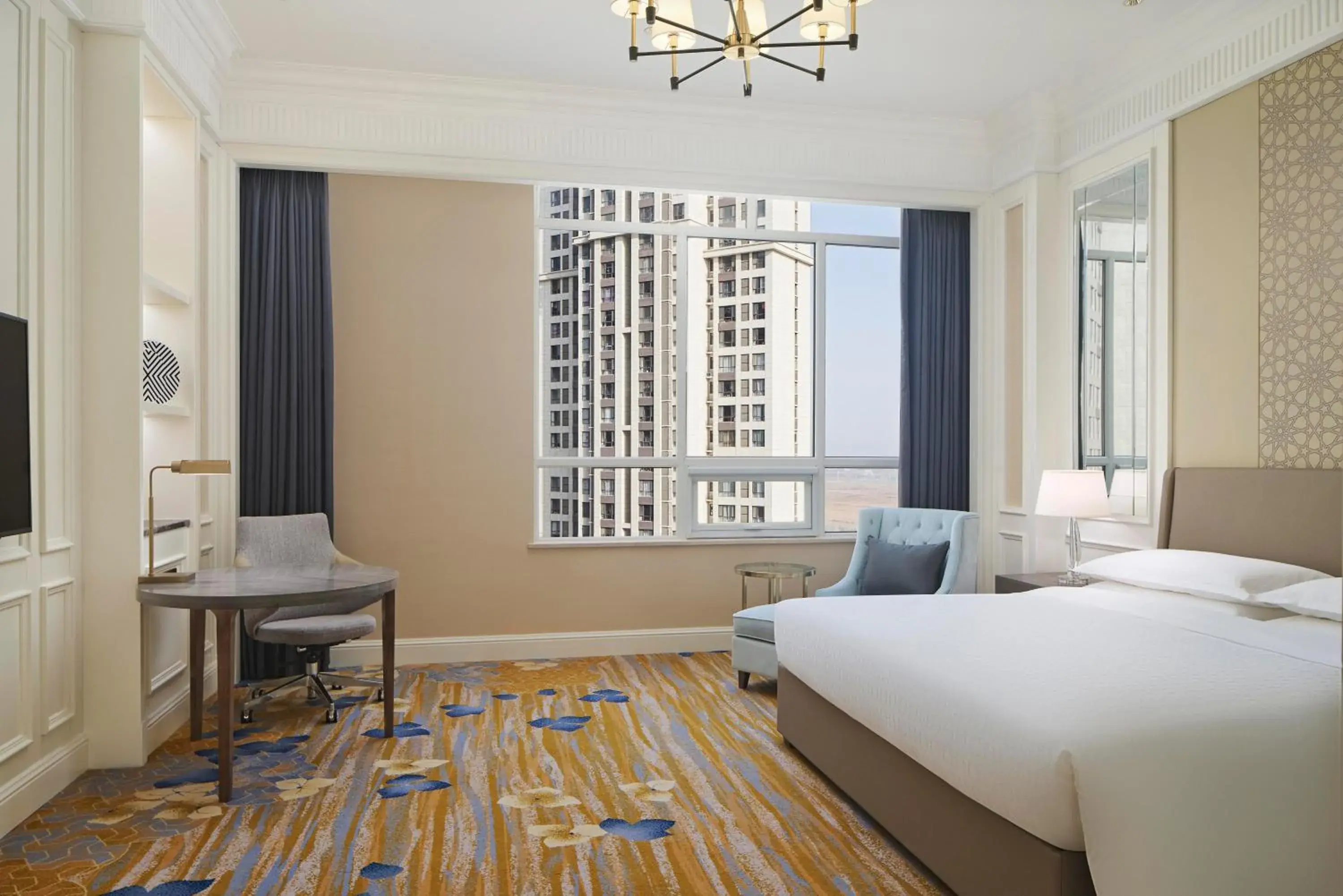 Business Deluxe, Guest room, 1 King, City view in Sheraton Yinchuan Business Deluxe, Guest room, 1 King, City view in Sheraton Yinchuan