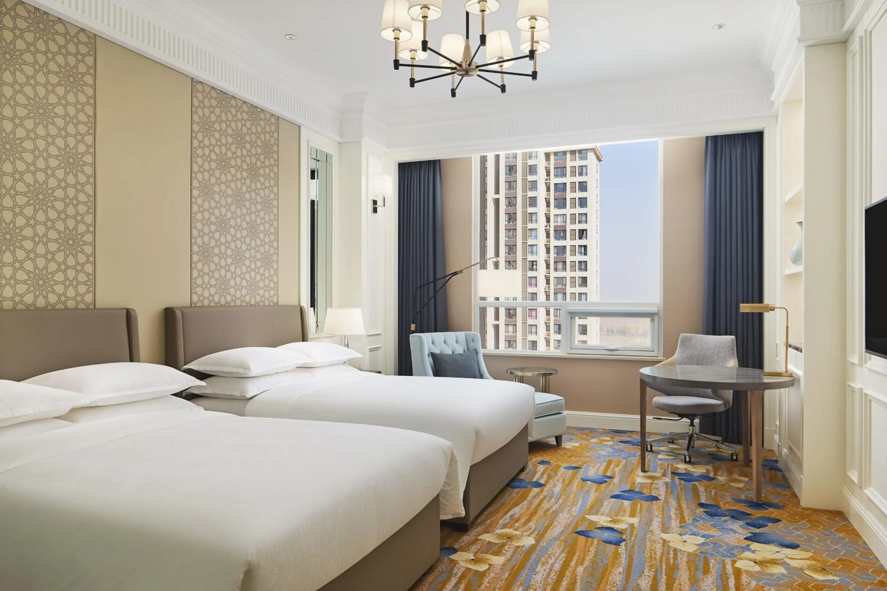 Photo of the whole room, Bed in Sheraton Yinchuan