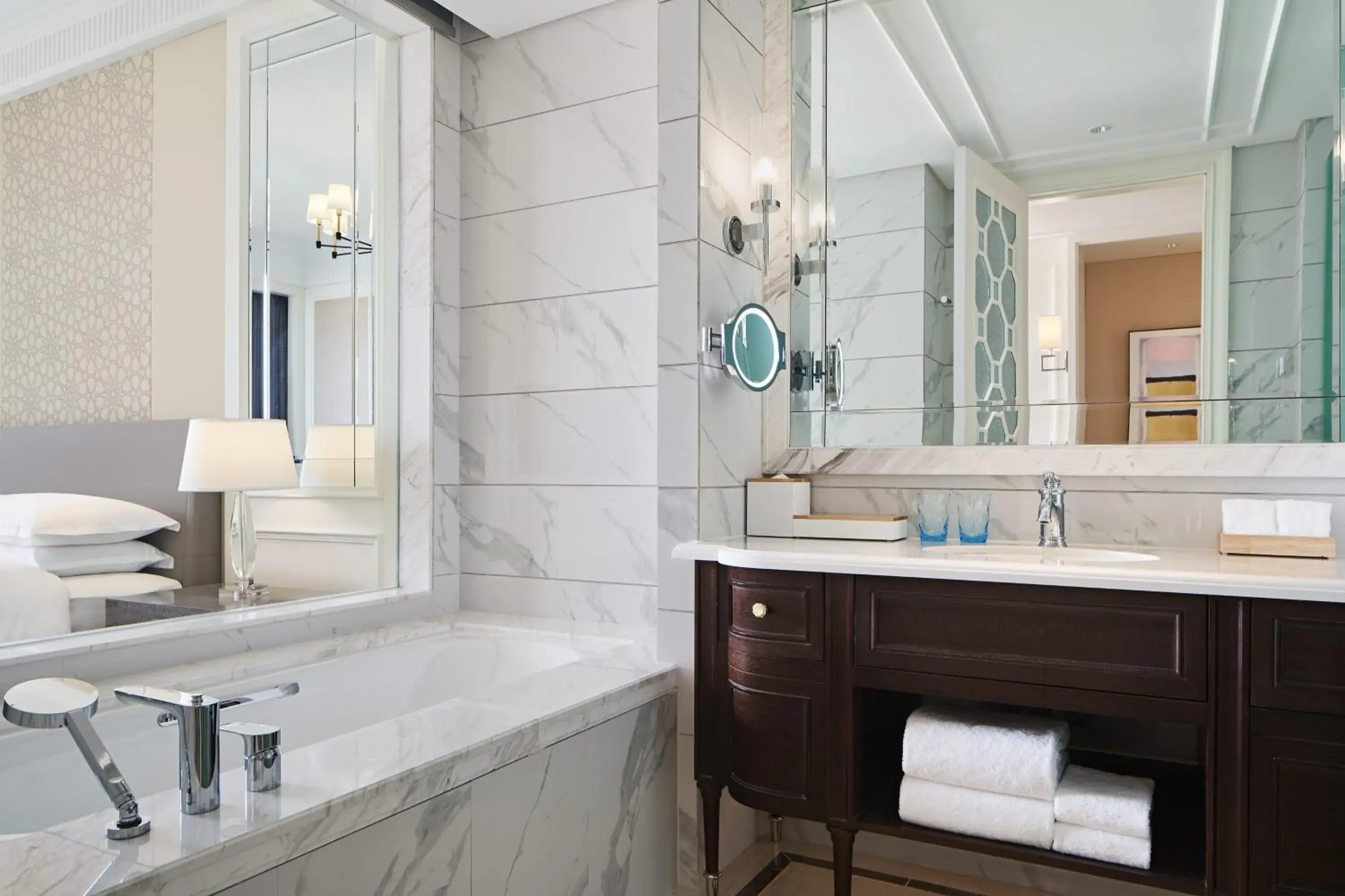 Club Deluxe Suite, Club lounge access, Suite, 1 King in Sheraton Yinchuan Club Deluxe Suite, Club lounge access, Suite, 1 King in Sheraton Yinchuan