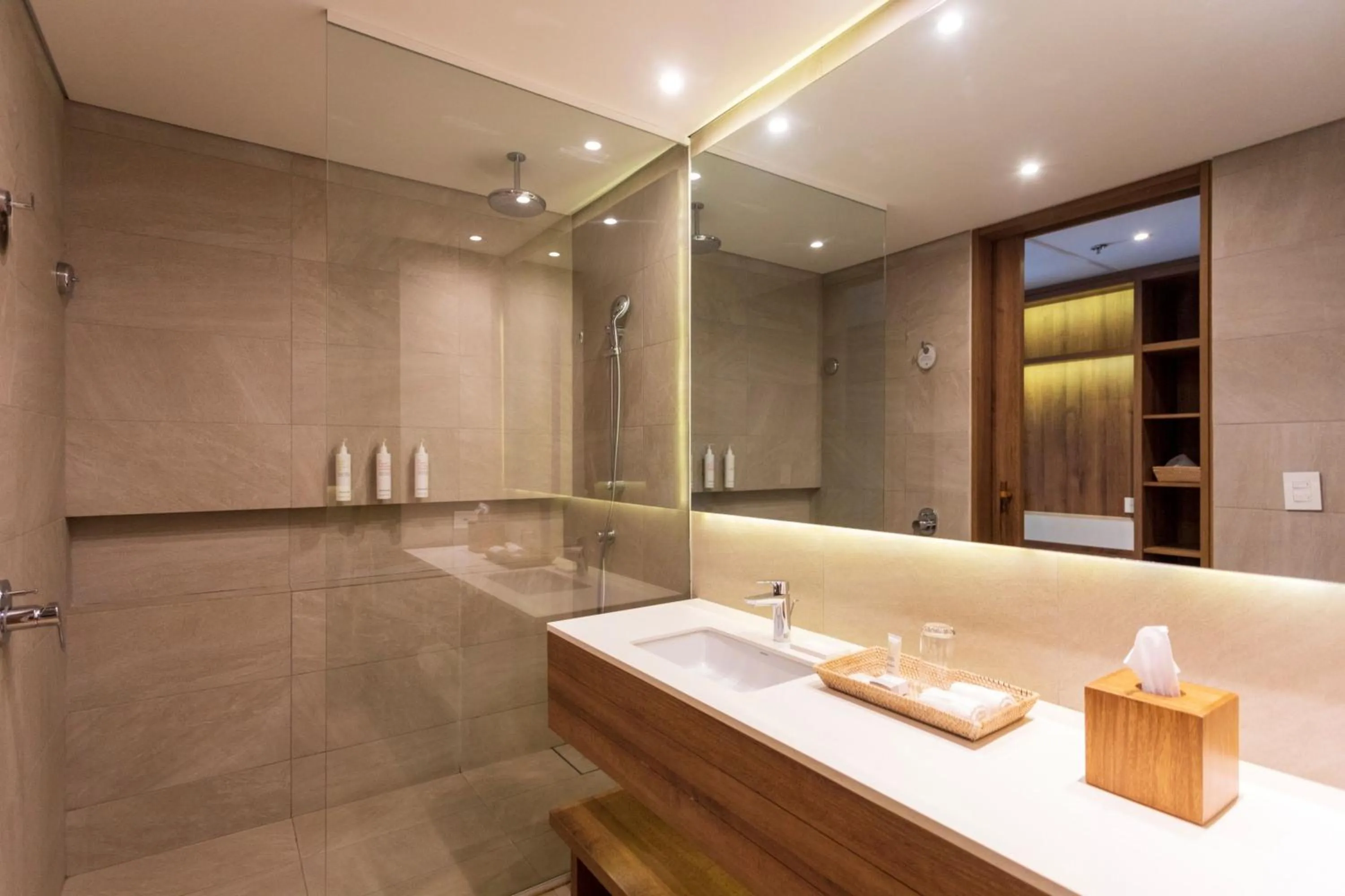 Photo of the whole room in Santa Marta Marriott Resort Playa Dormida