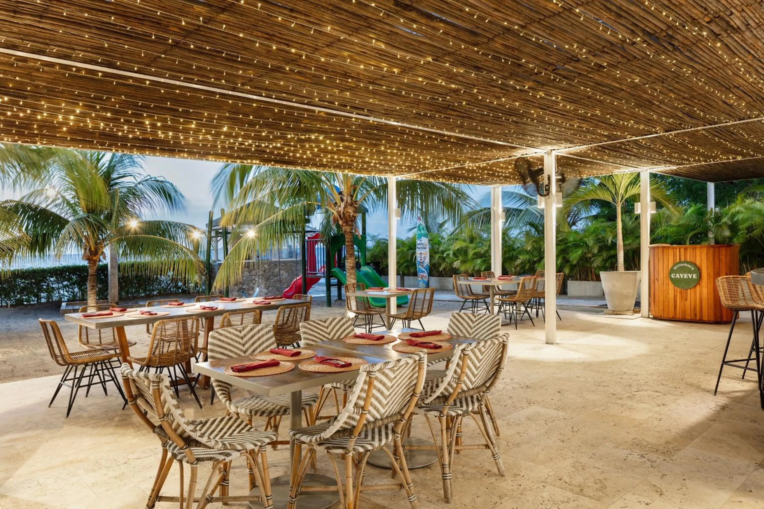 Restaurant/places to eat in Santa Marta Marriott Resort Playa Dormida