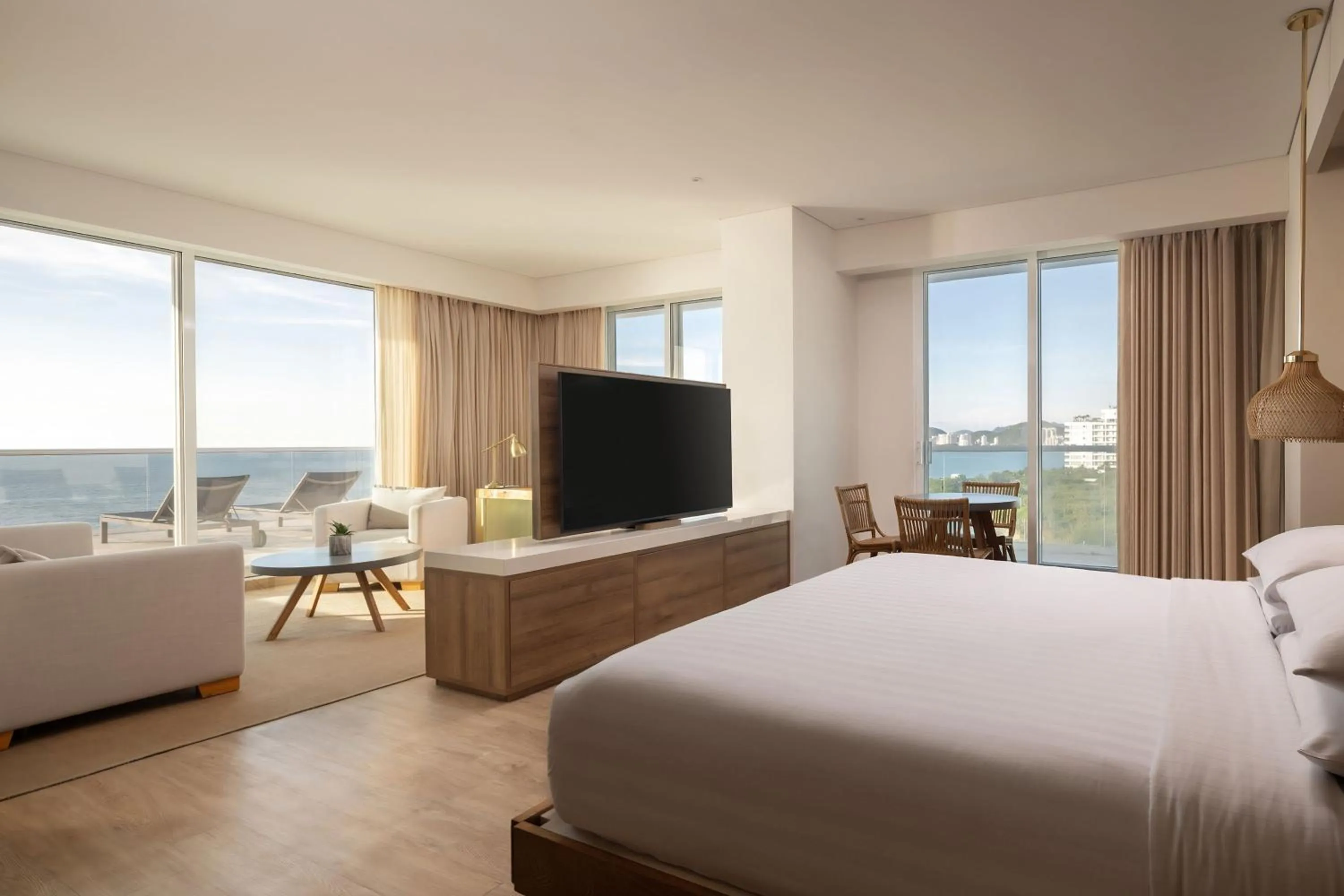 Photo of the whole room, Bed in Santa Marta Marriott Resort Playa Dormida