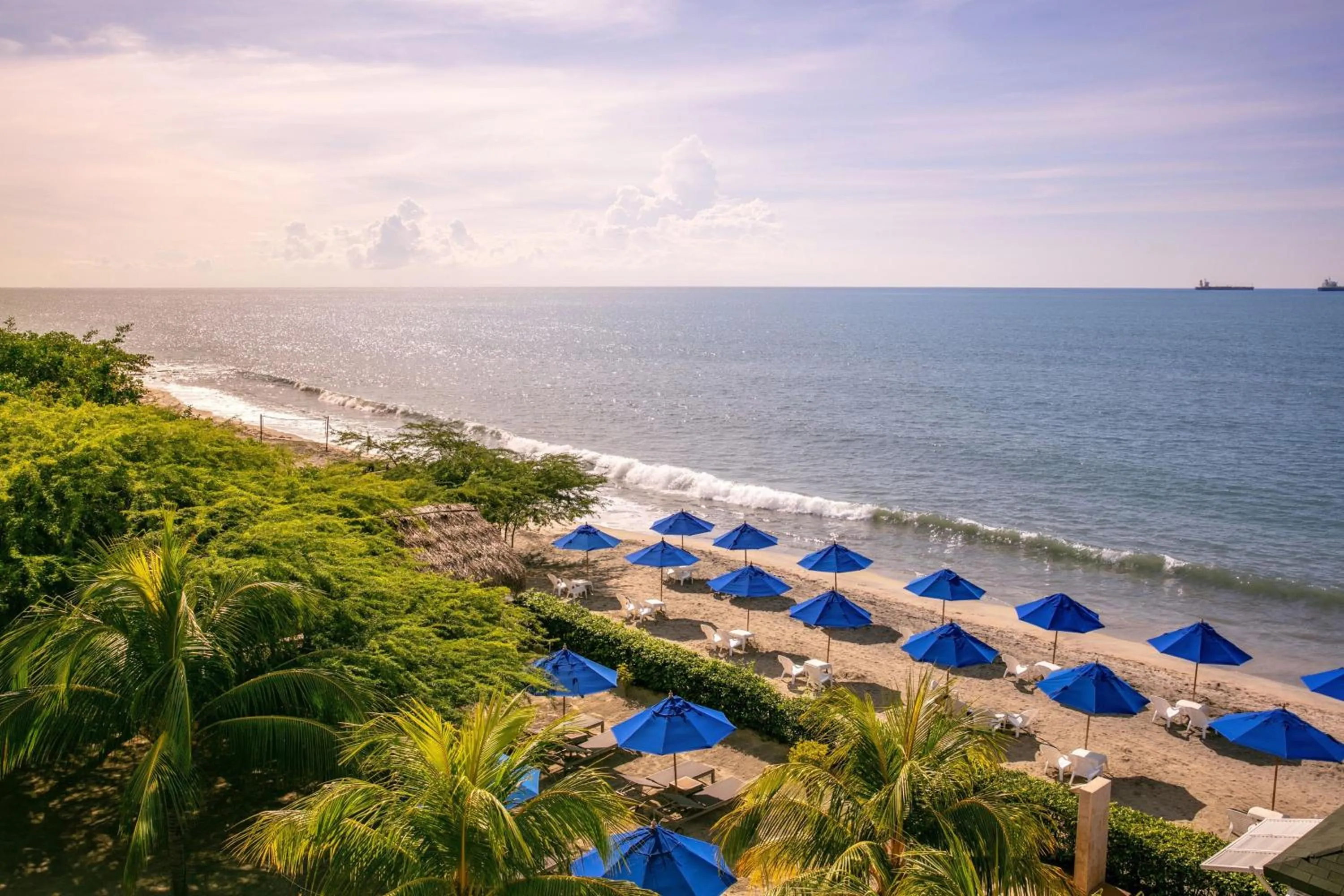 Property building in Santa Marta Marriott Resort Playa Dormida