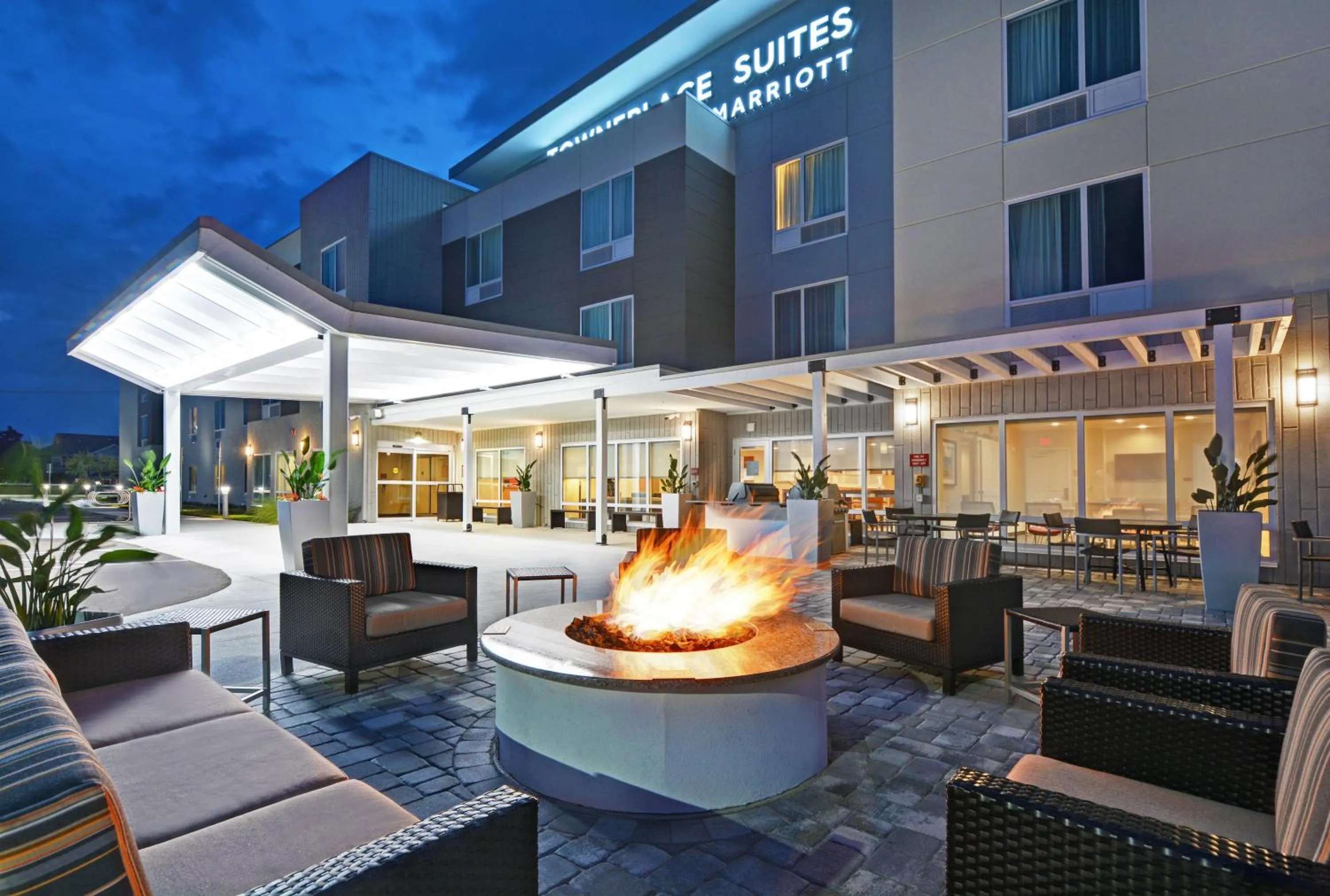Property building in TownePlace Suites by Marriott Sarasota/Bradenton West