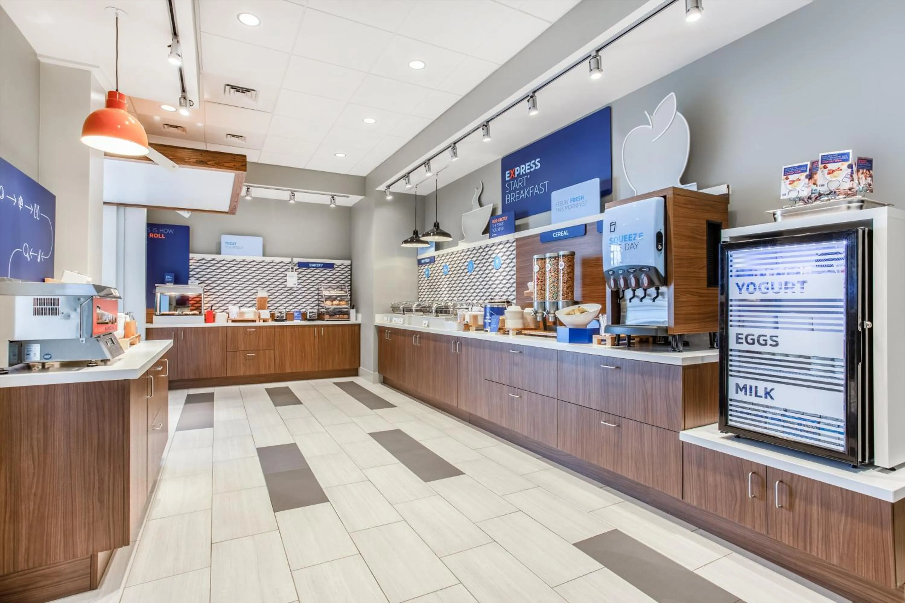 Breakfast in Holiday Inn Express & Suites - Ottawa by IHG