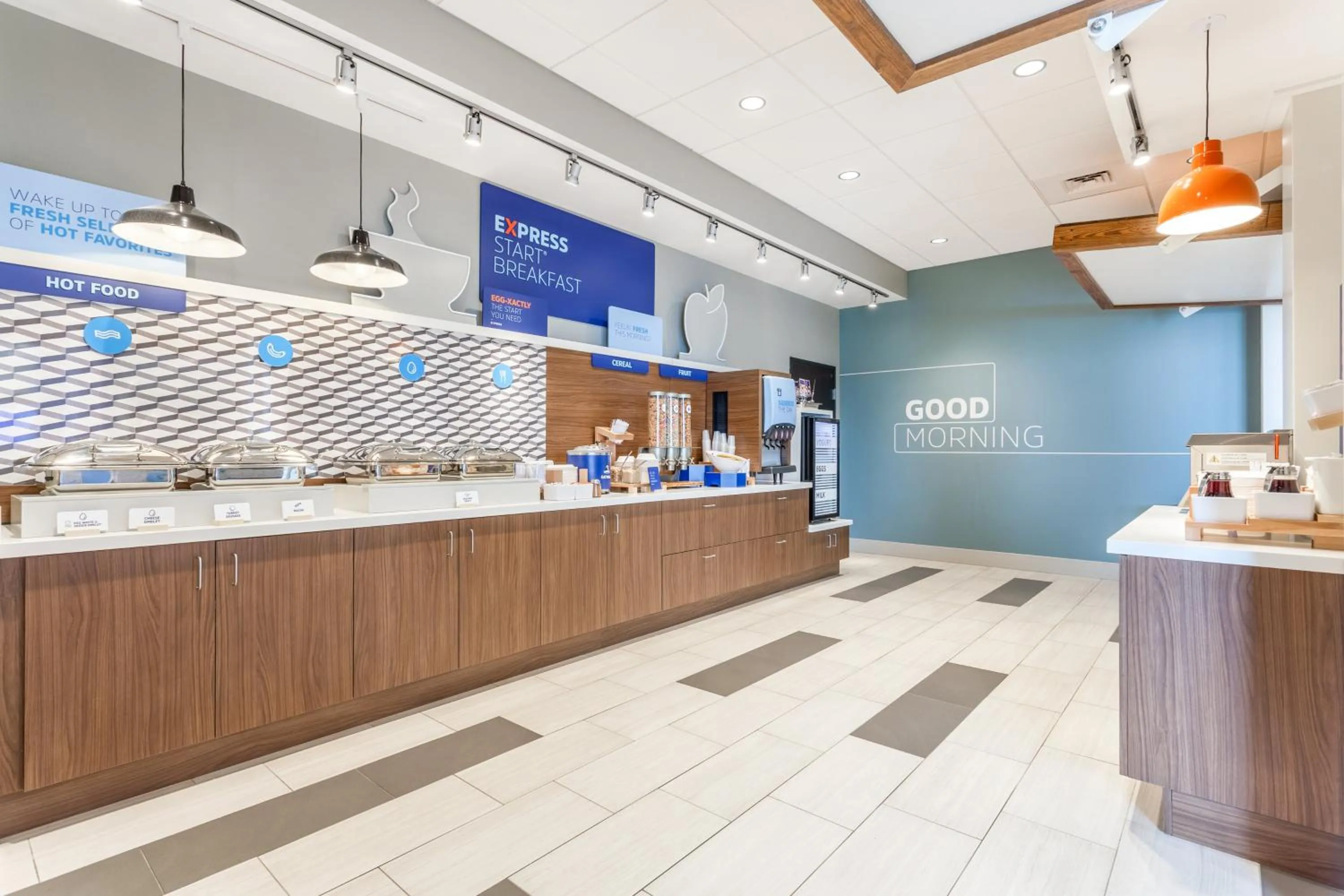 Breakfast in Holiday Inn Express & Suites - Ottawa by IHG