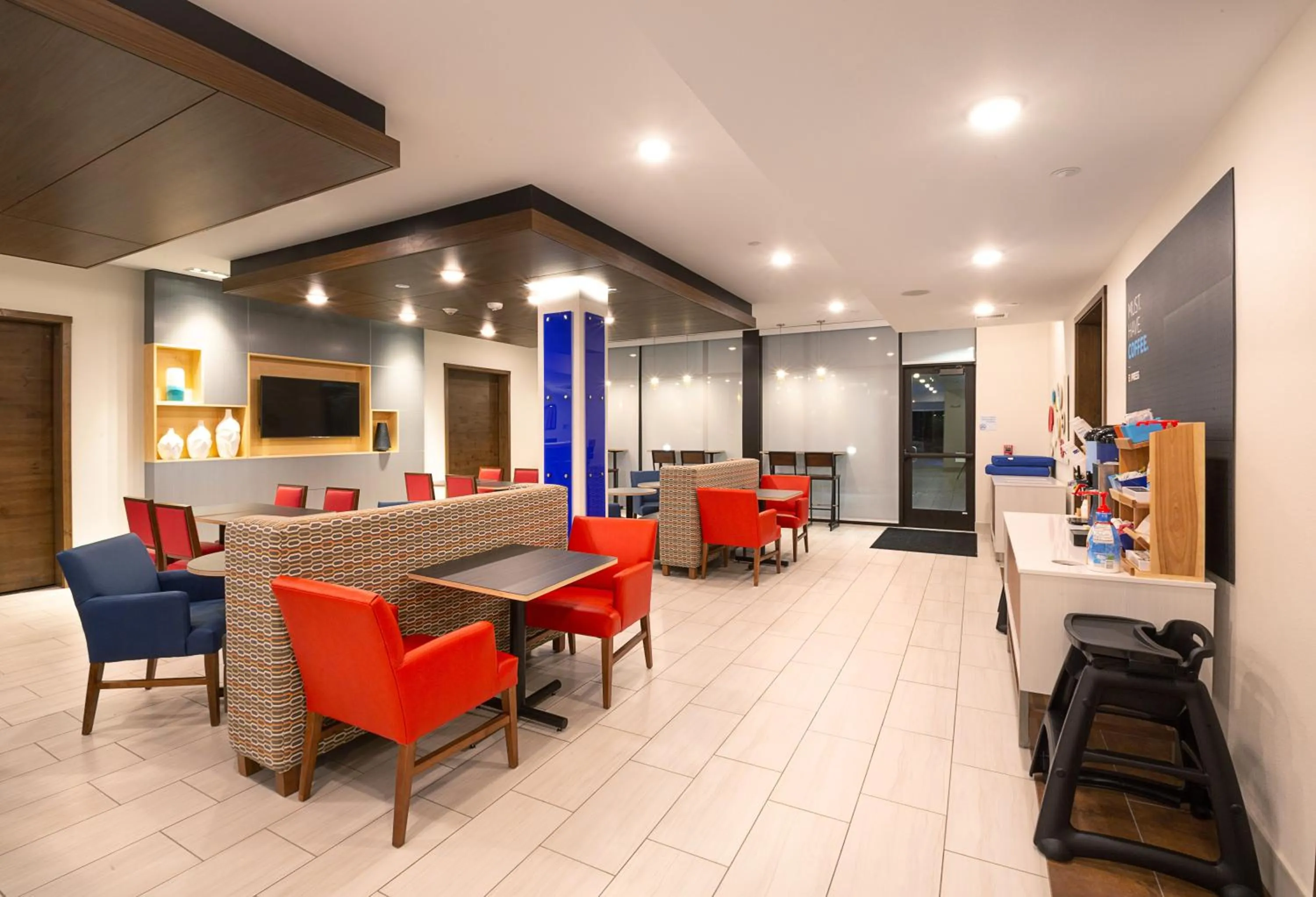 Breakfast in Holiday Inn Express & Suites - Wentzville St Louis West by IHG