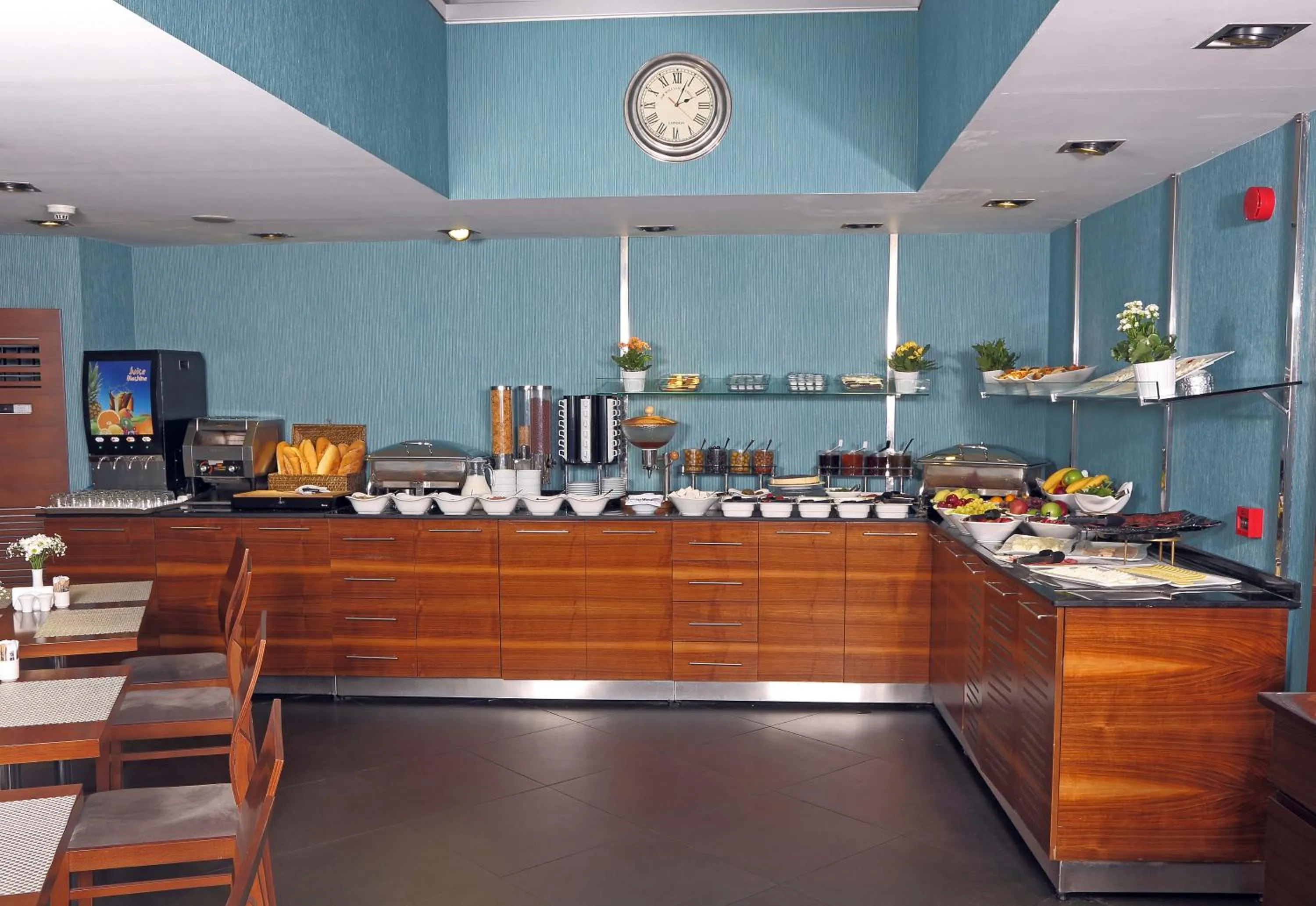 Restaurant/Places to Eat in Hotel Polatdemir