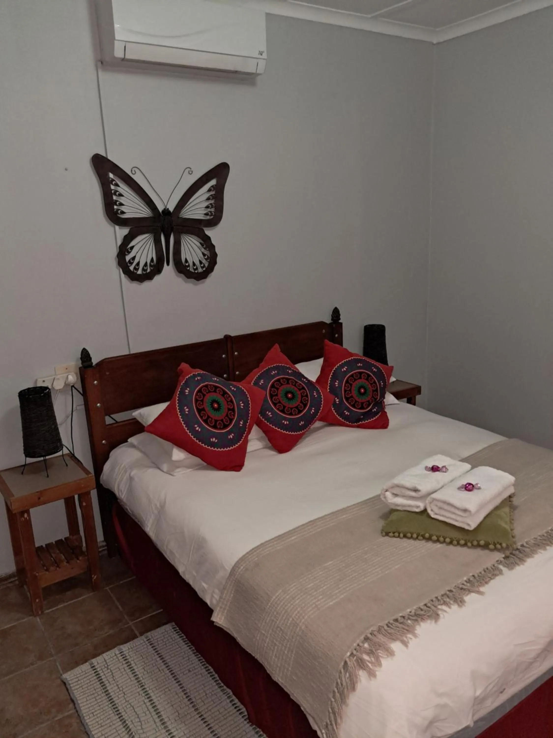 Bed in Hopetown Guesthouse